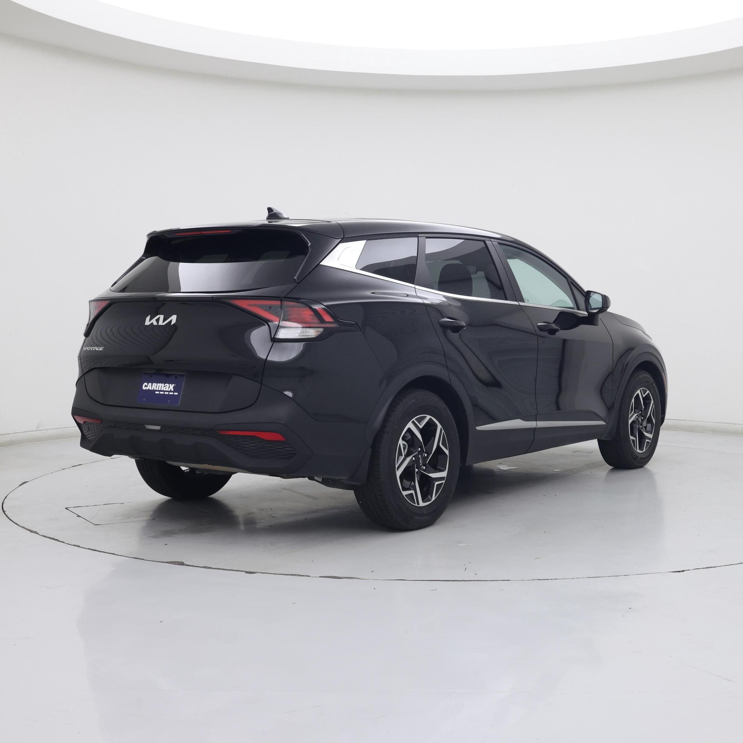 Thumbnail: 2023 Kia Sportage - 8