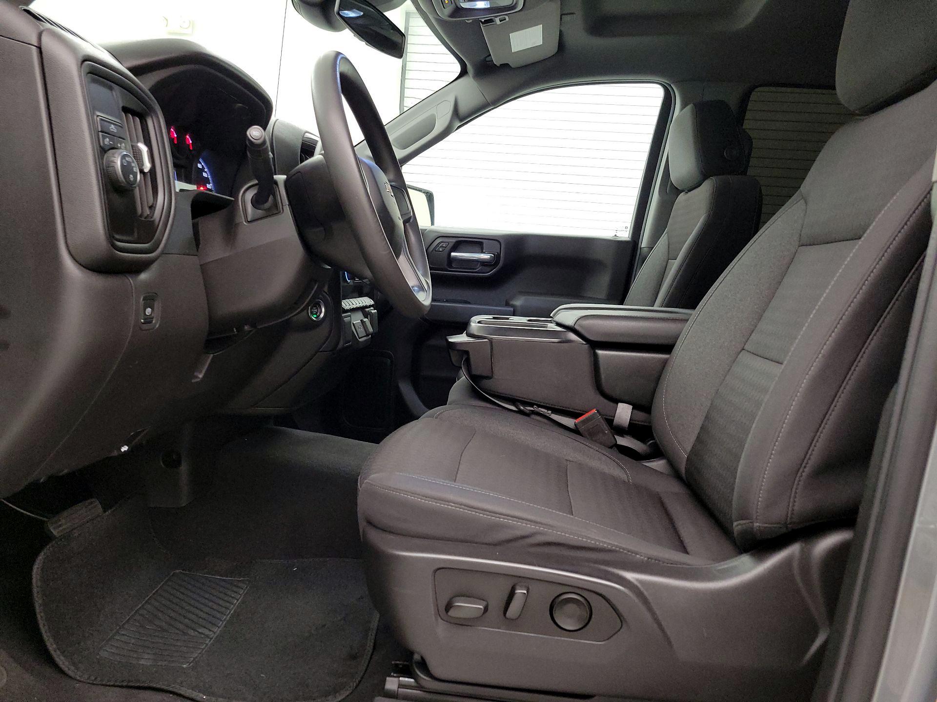 Thumbnail: 2023 Chevrolet Silverado 1500 - 11