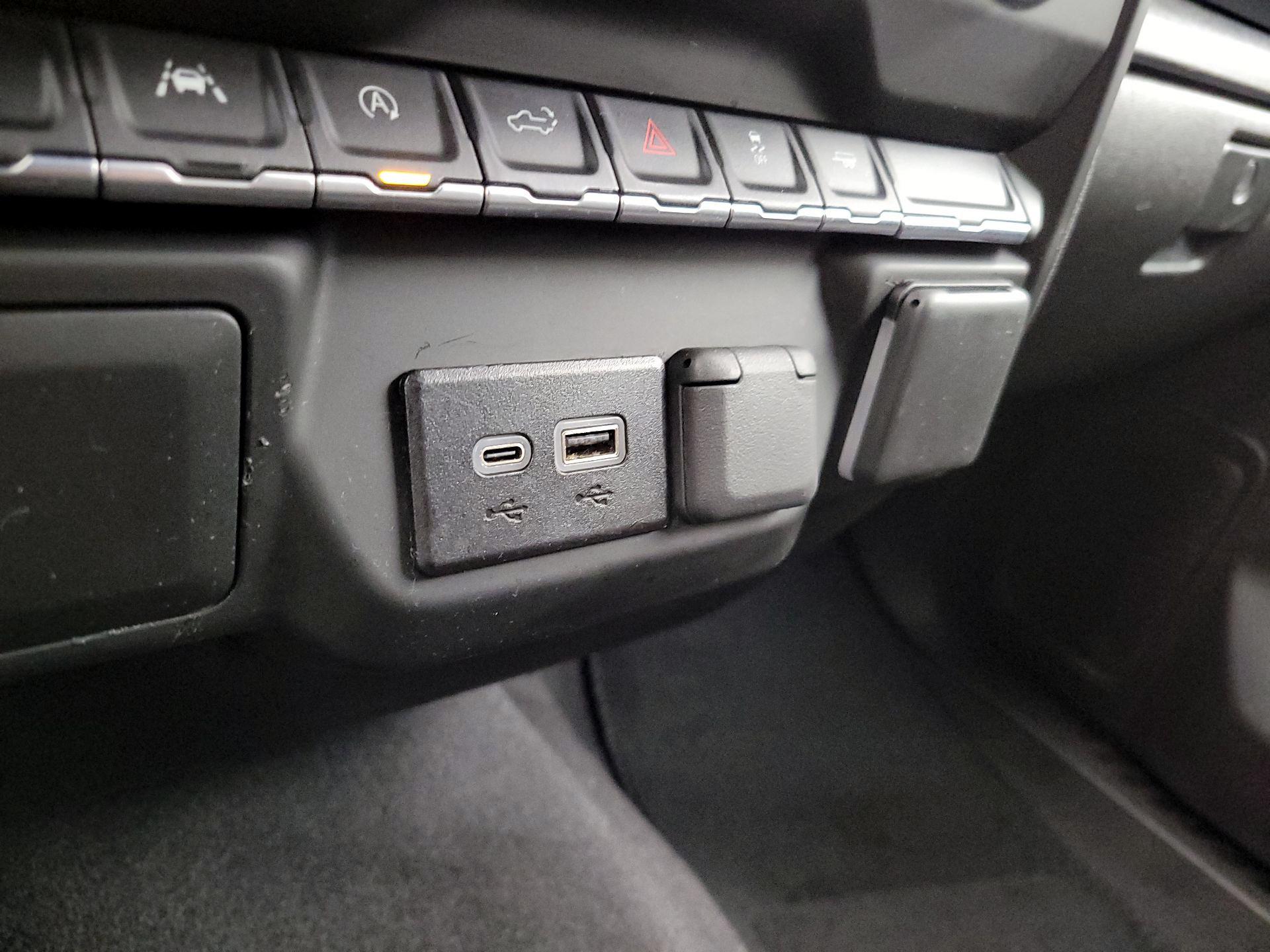 Thumbnail: 2023 Chevrolet Silverado 1500 - 18