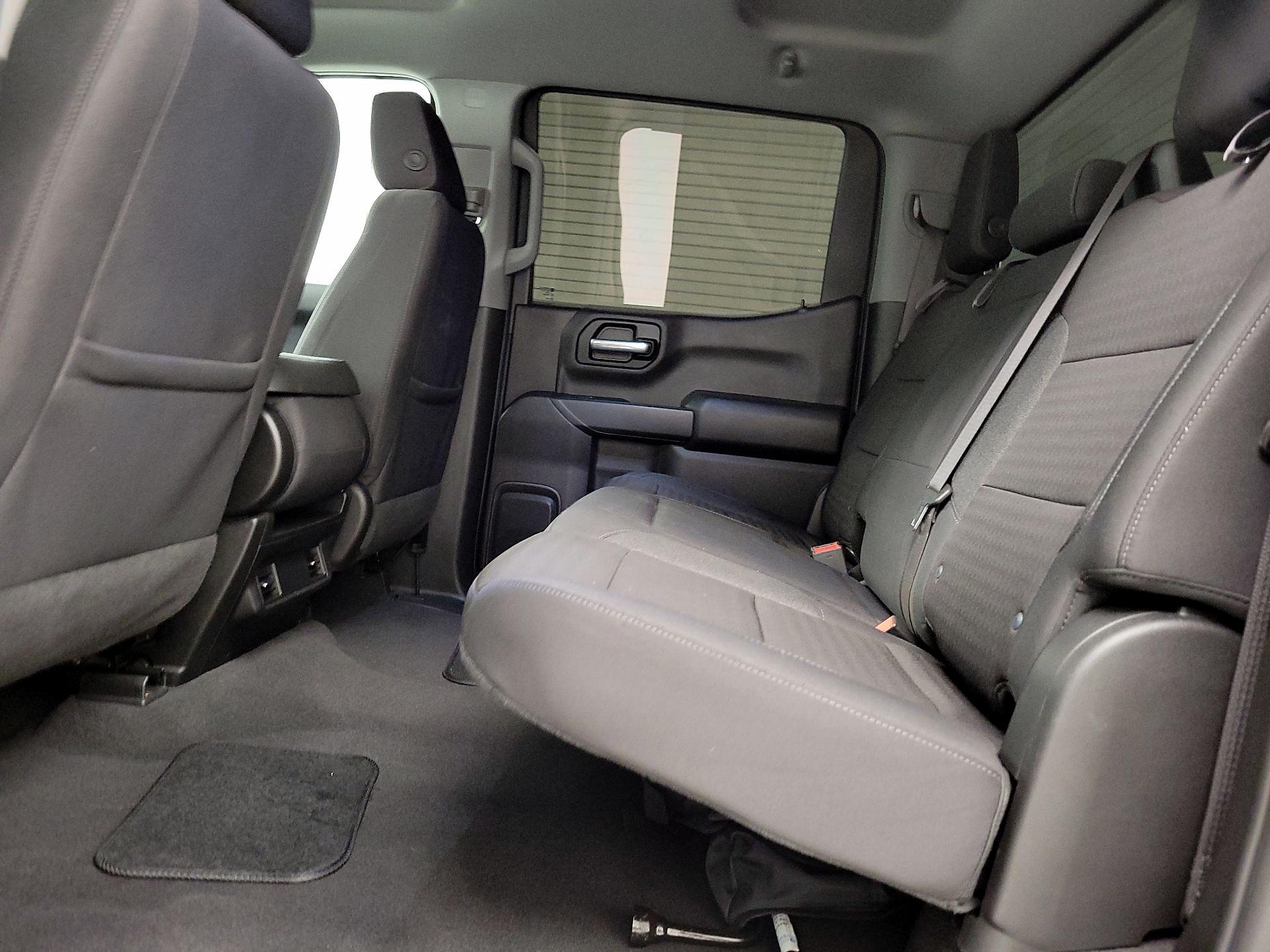 Thumbnail: 2023 Chevrolet Silverado 1500 - 19