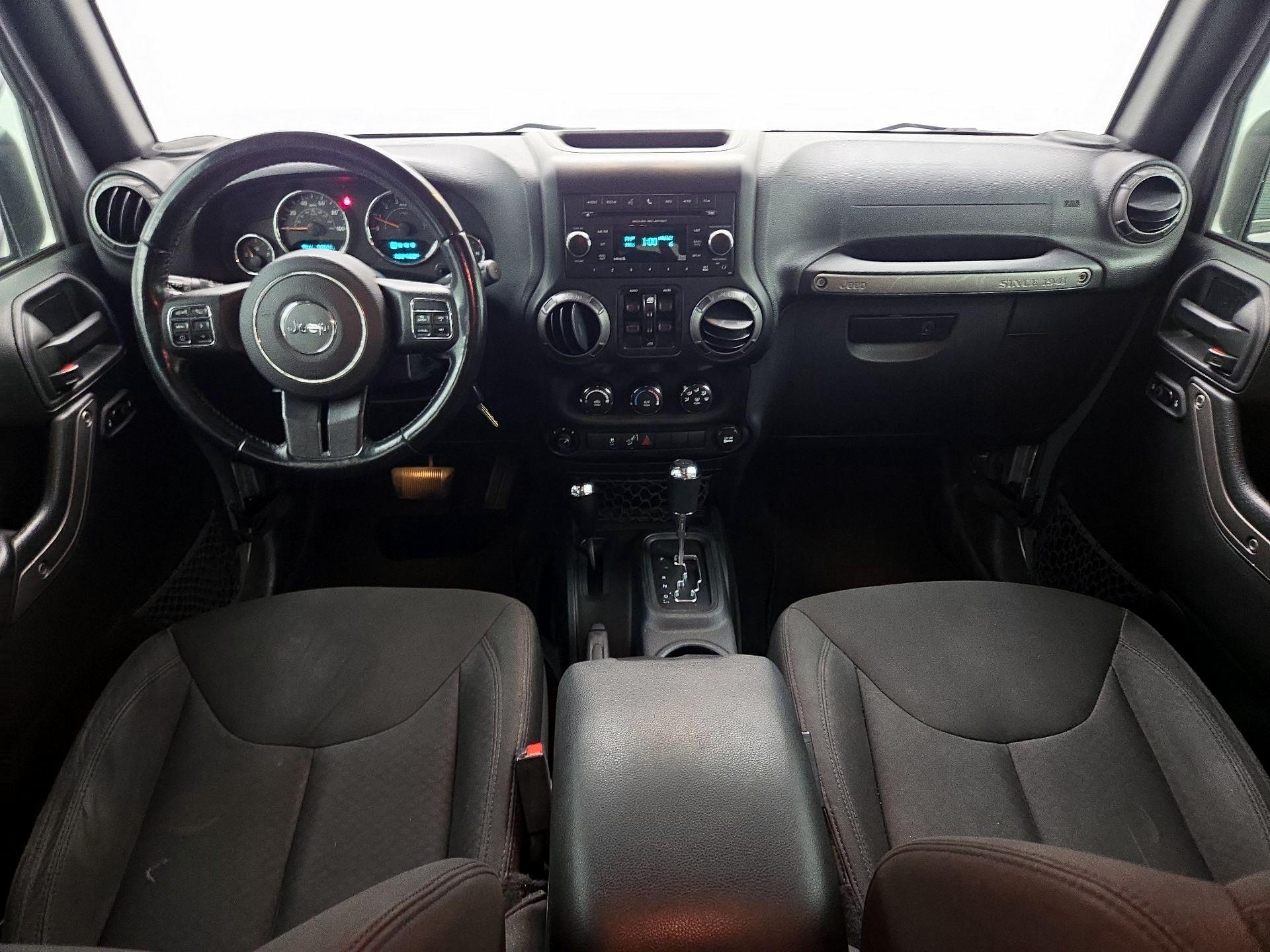 Thumbnail: 2017 Jeep Wrangler - 9