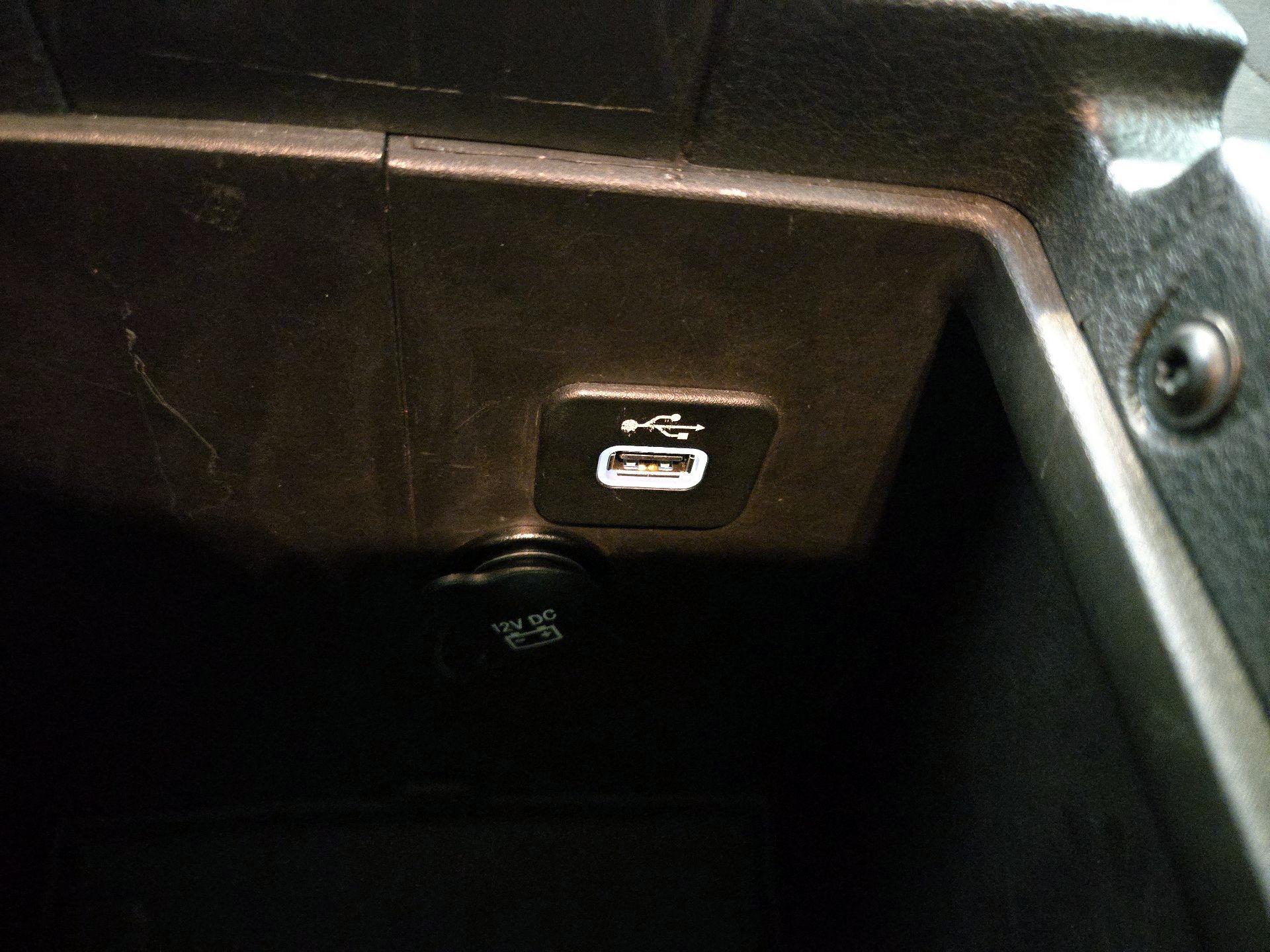 Thumbnail: 2017 Jeep Wrangler - 16