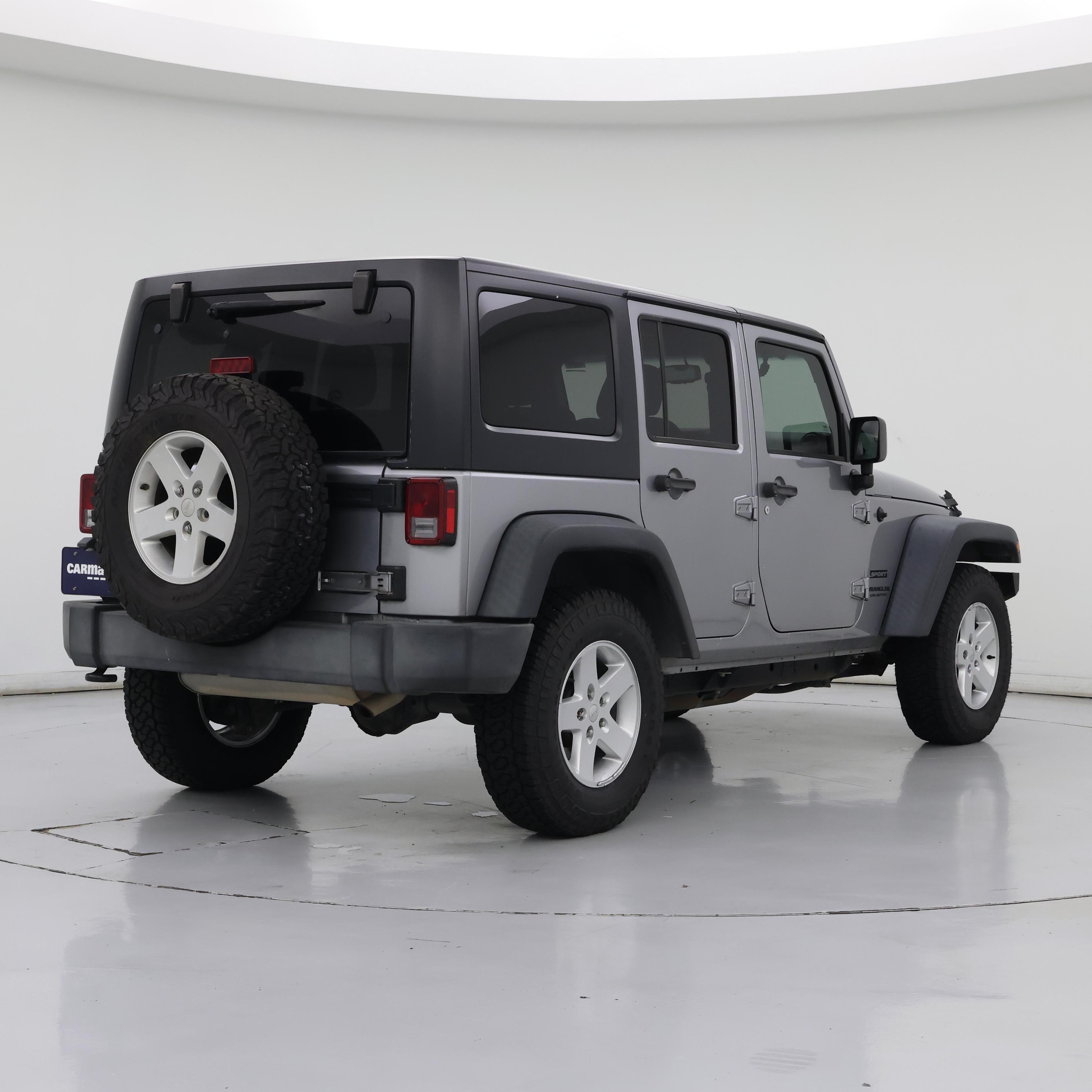 Thumbnail: 2017 Jeep Wrangler - 8