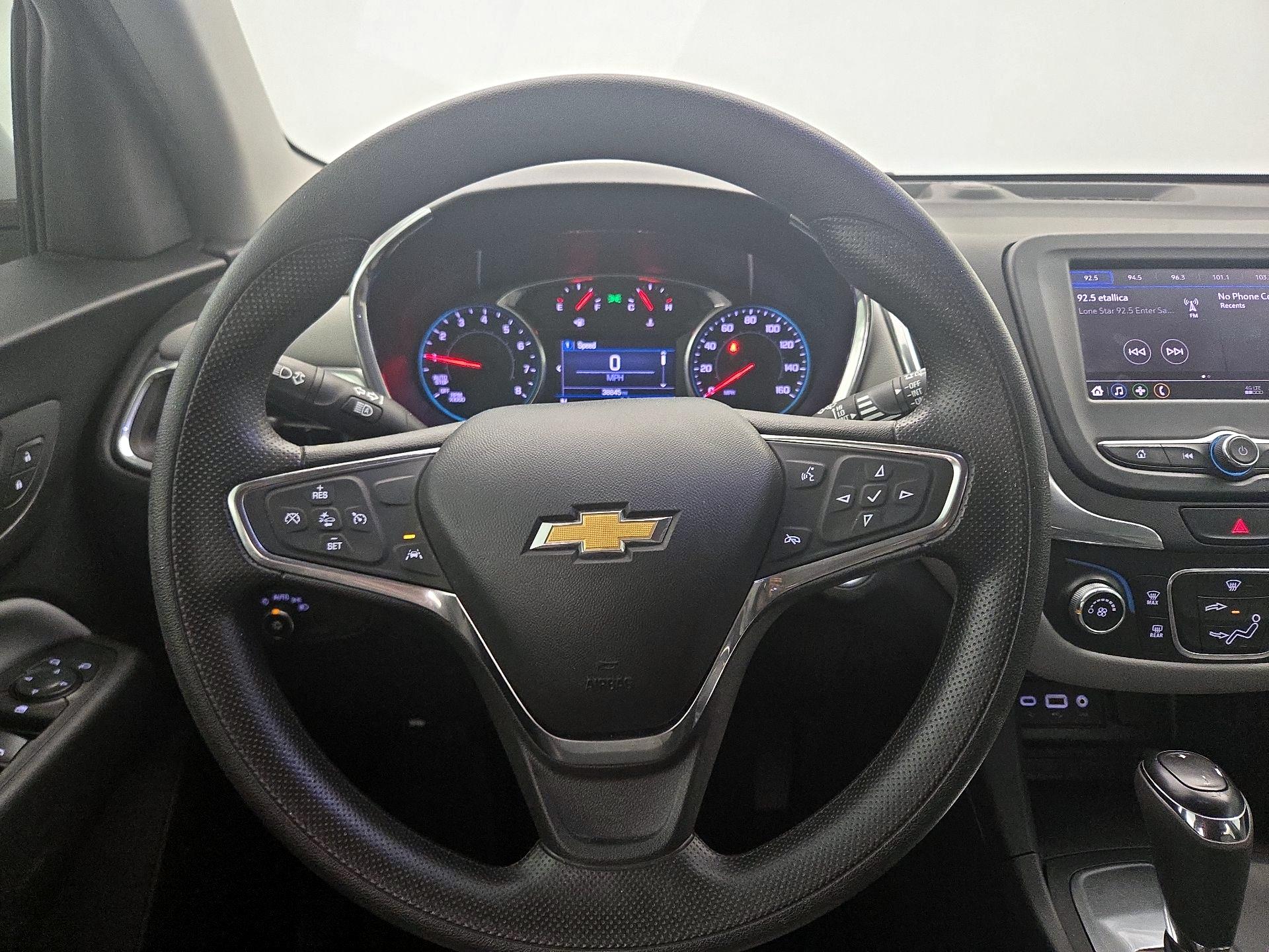 Thumbnail: 2020 Chevrolet Equinox - 10