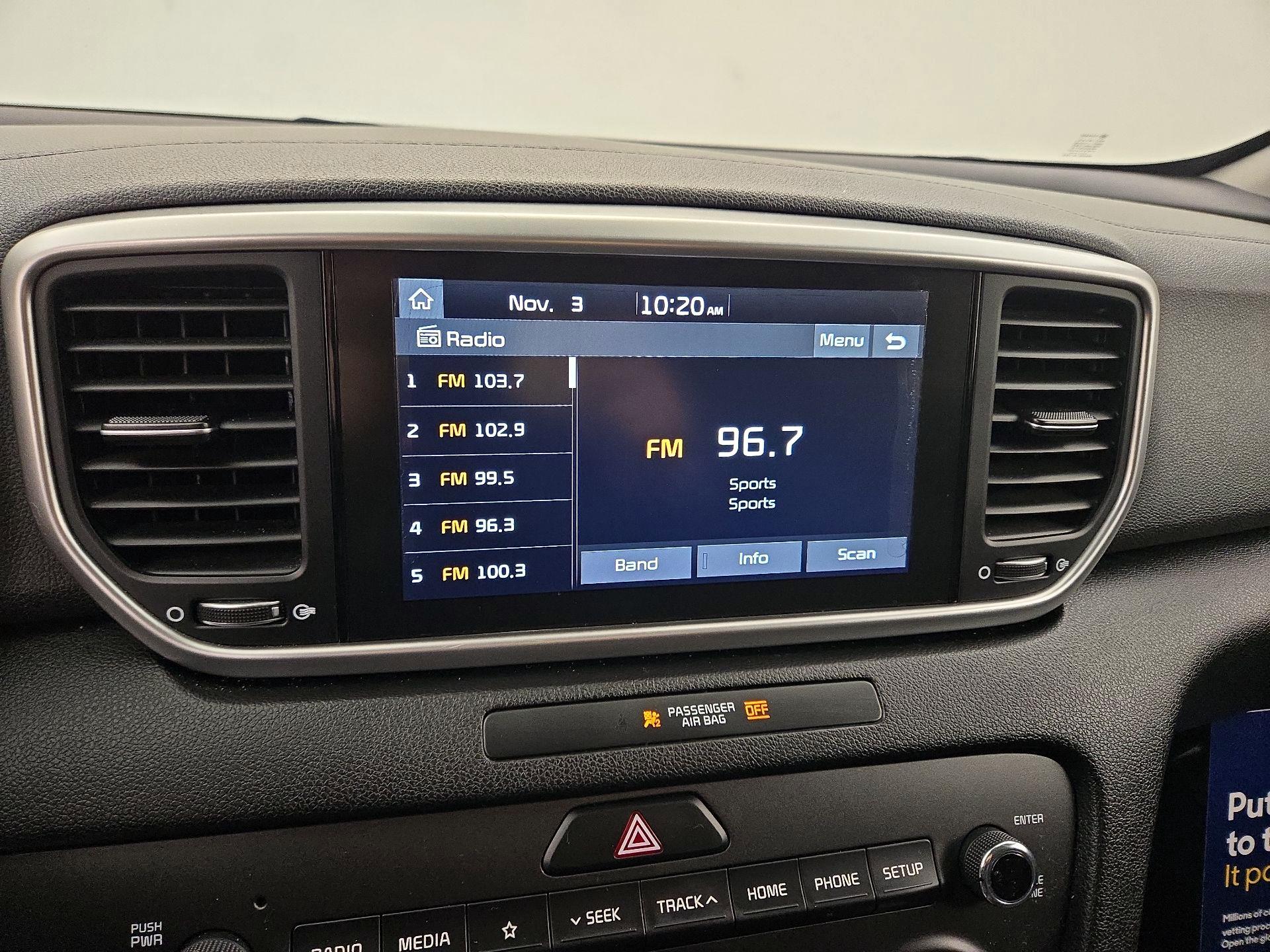 Thumbnail: 2020 Kia Sportage - 15