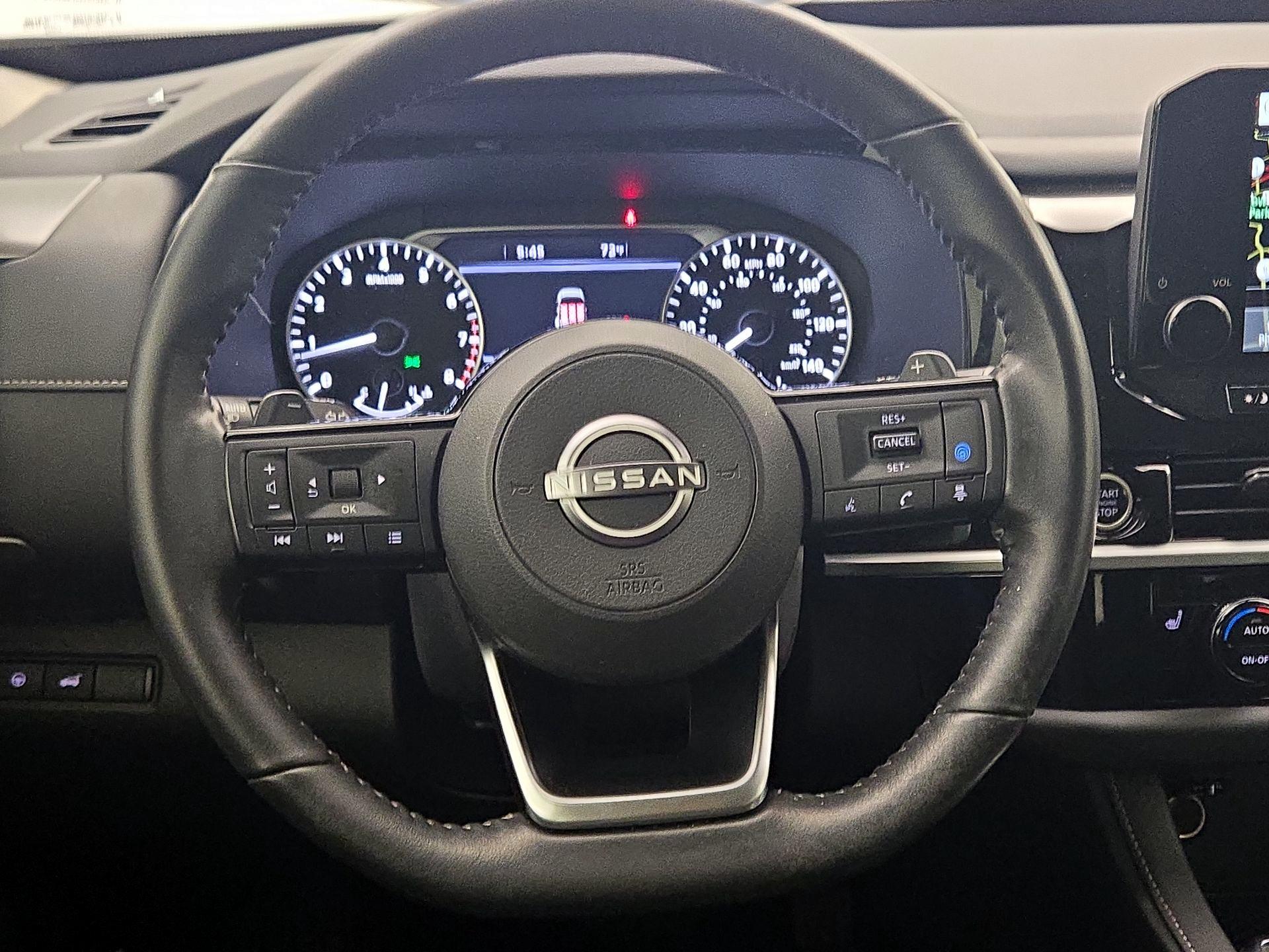 Thumbnail: 2022 Nissan Pathfinder - 10