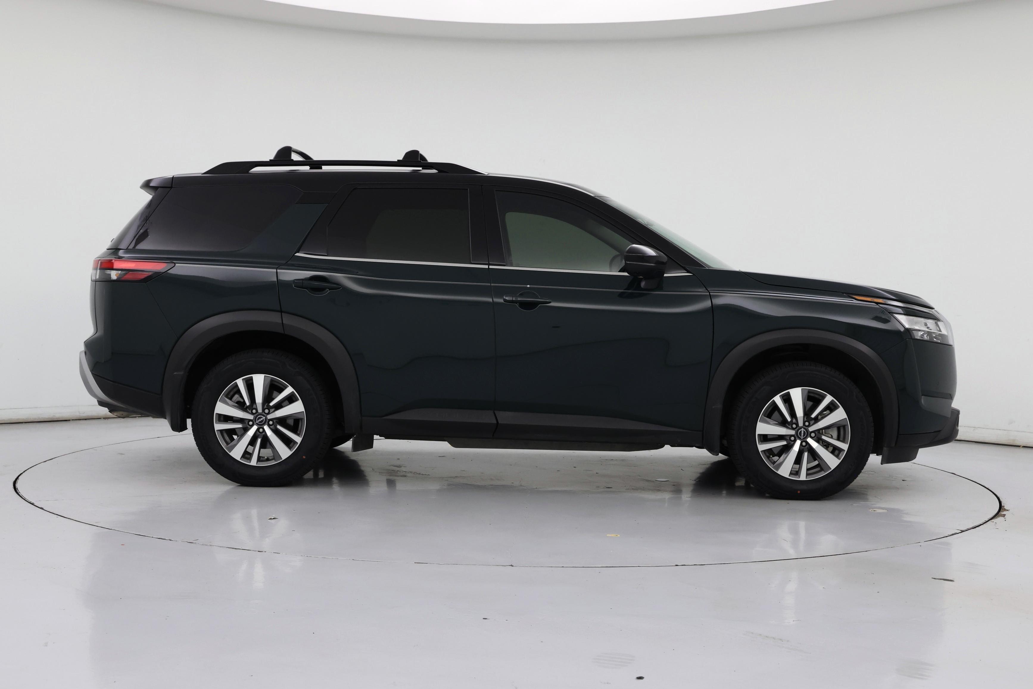 Thumbnail: 2022 Nissan Pathfinder - 7