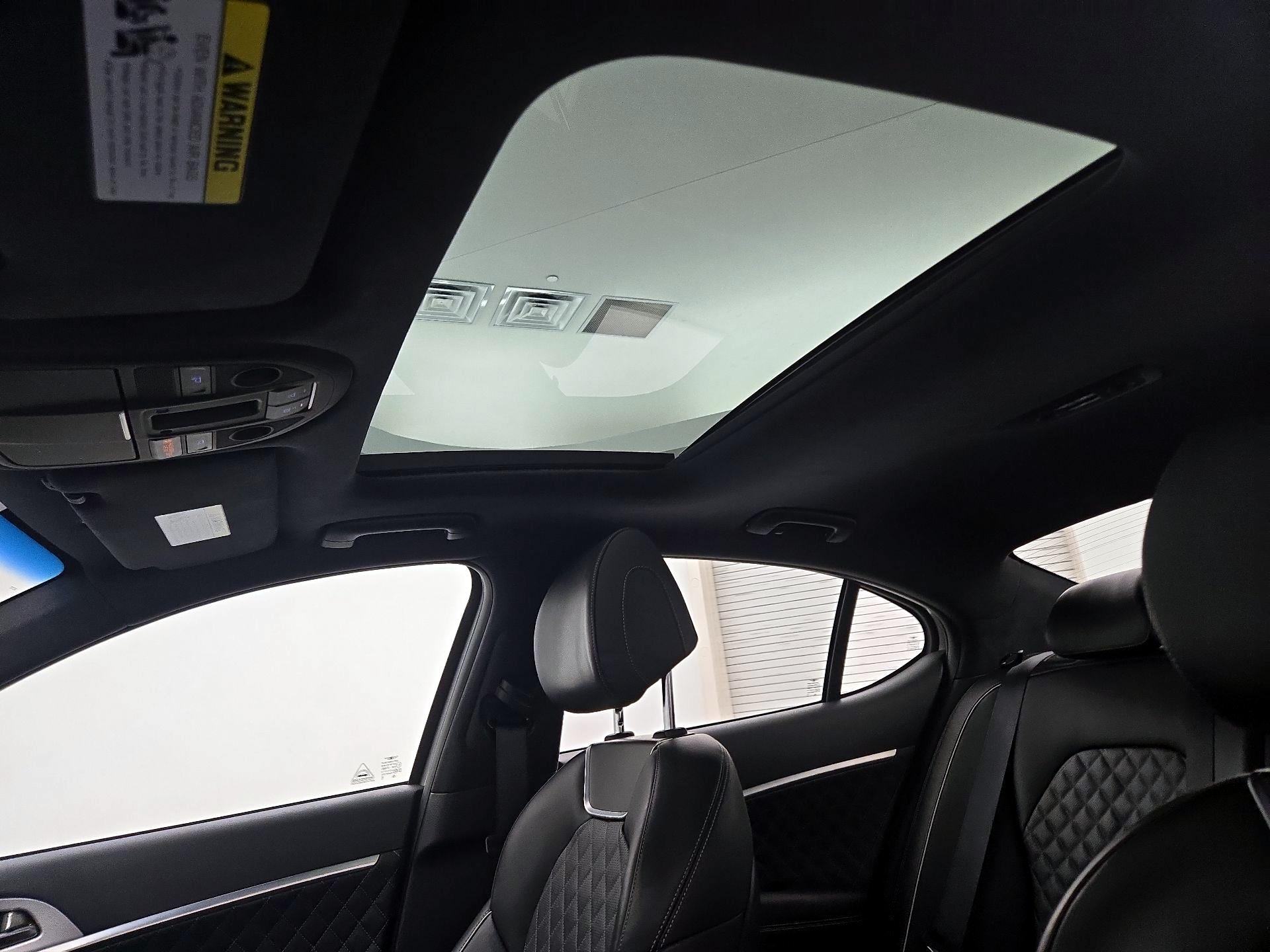 Thumbnail: 2021 Genesis G70 - 20