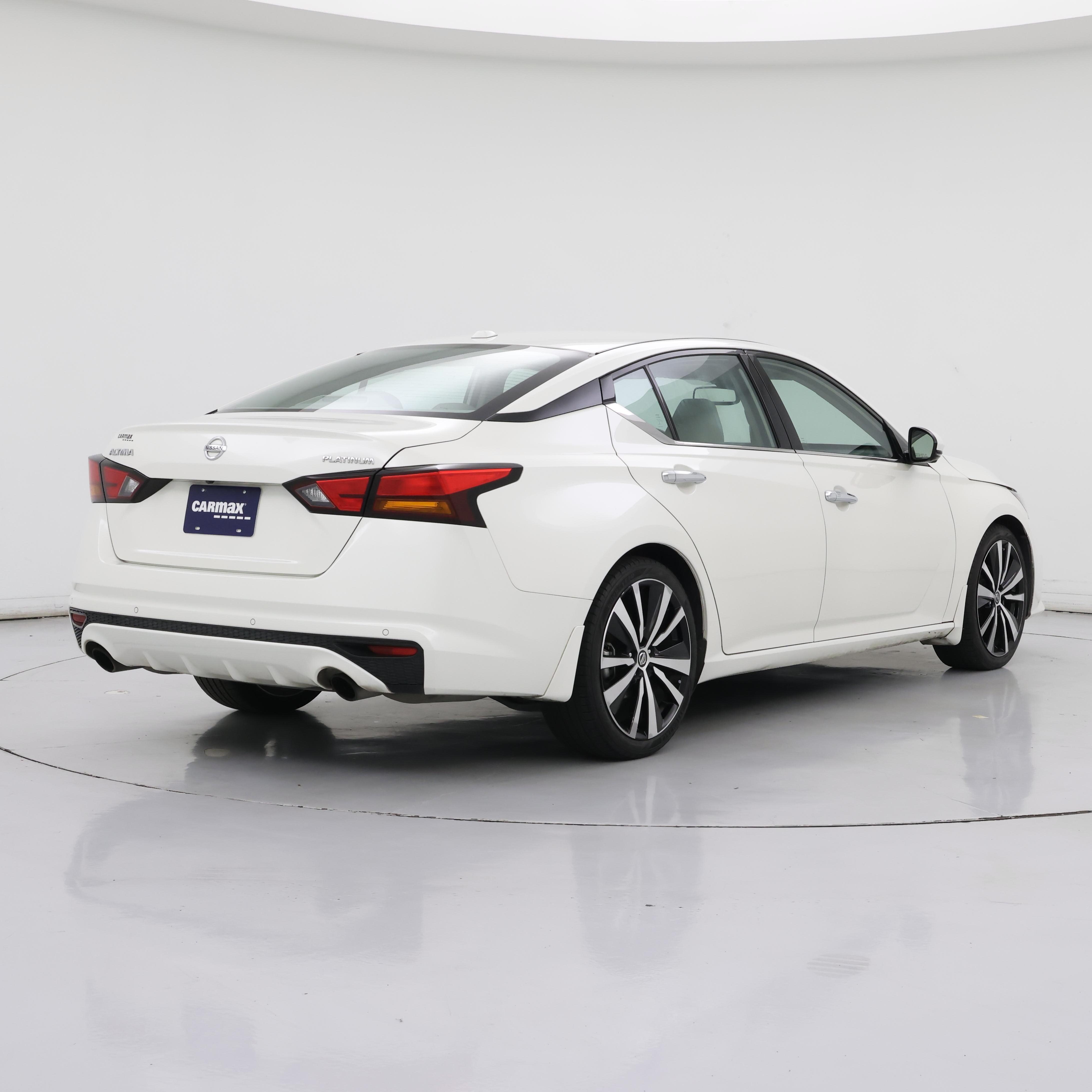 Thumbnail: 2019 Nissan Altima - 8