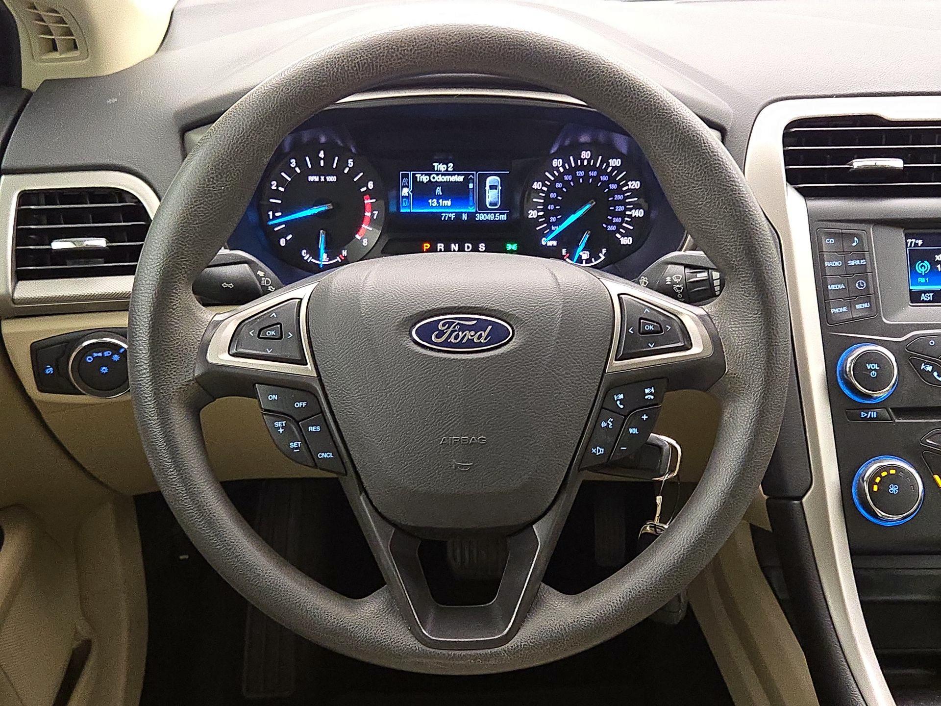 Thumbnail: 2015 Ford Fusion - 10