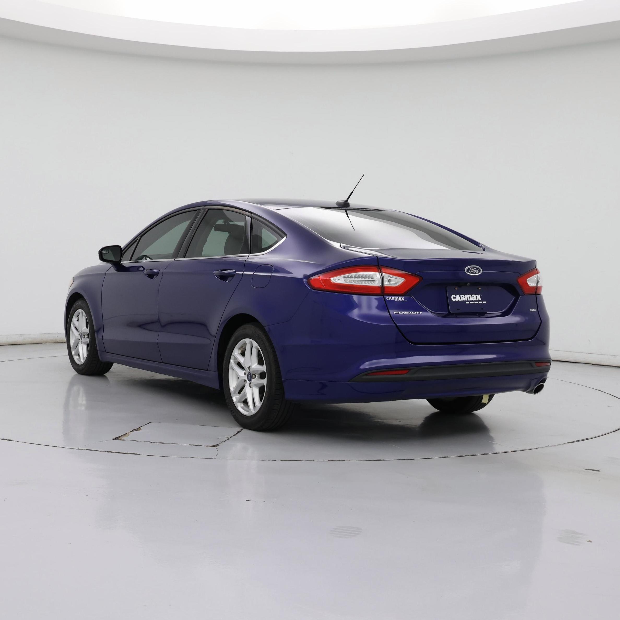 Thumbnail: 2015 Ford Fusion - 2