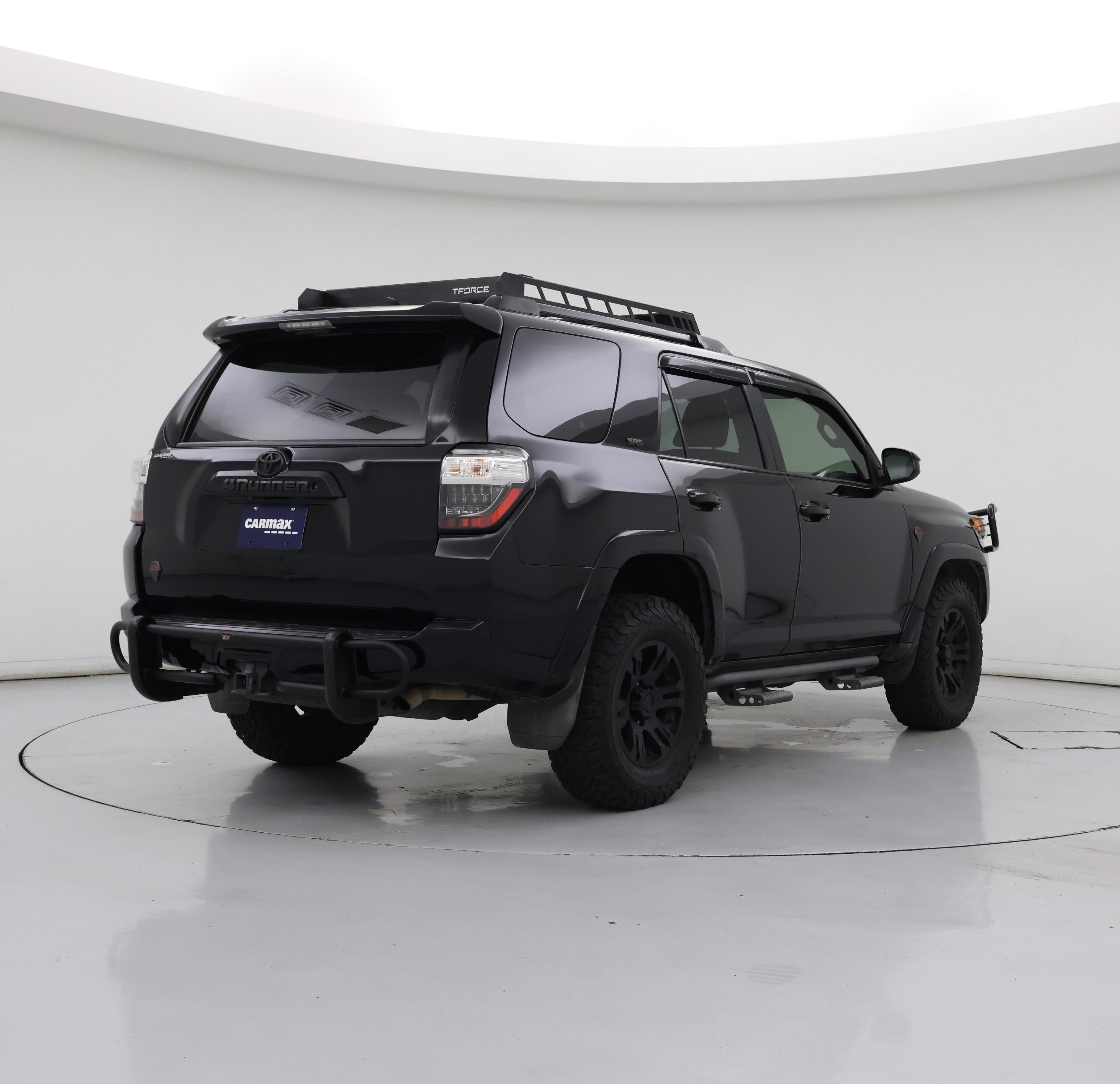 Thumbnail: 2016 Toyota 4Runner - 8