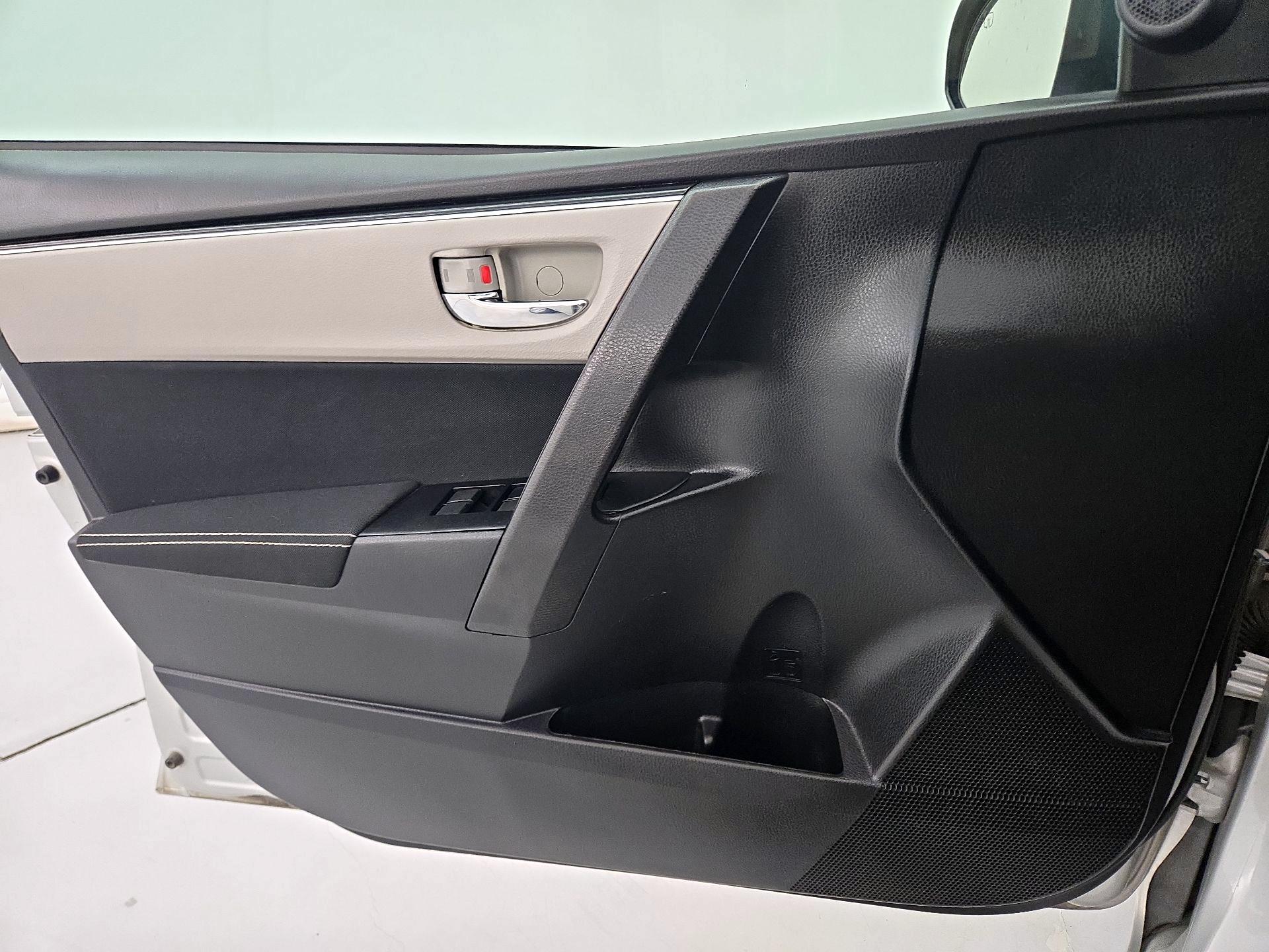 Thumbnail: 2019 Toyota Corolla - 12