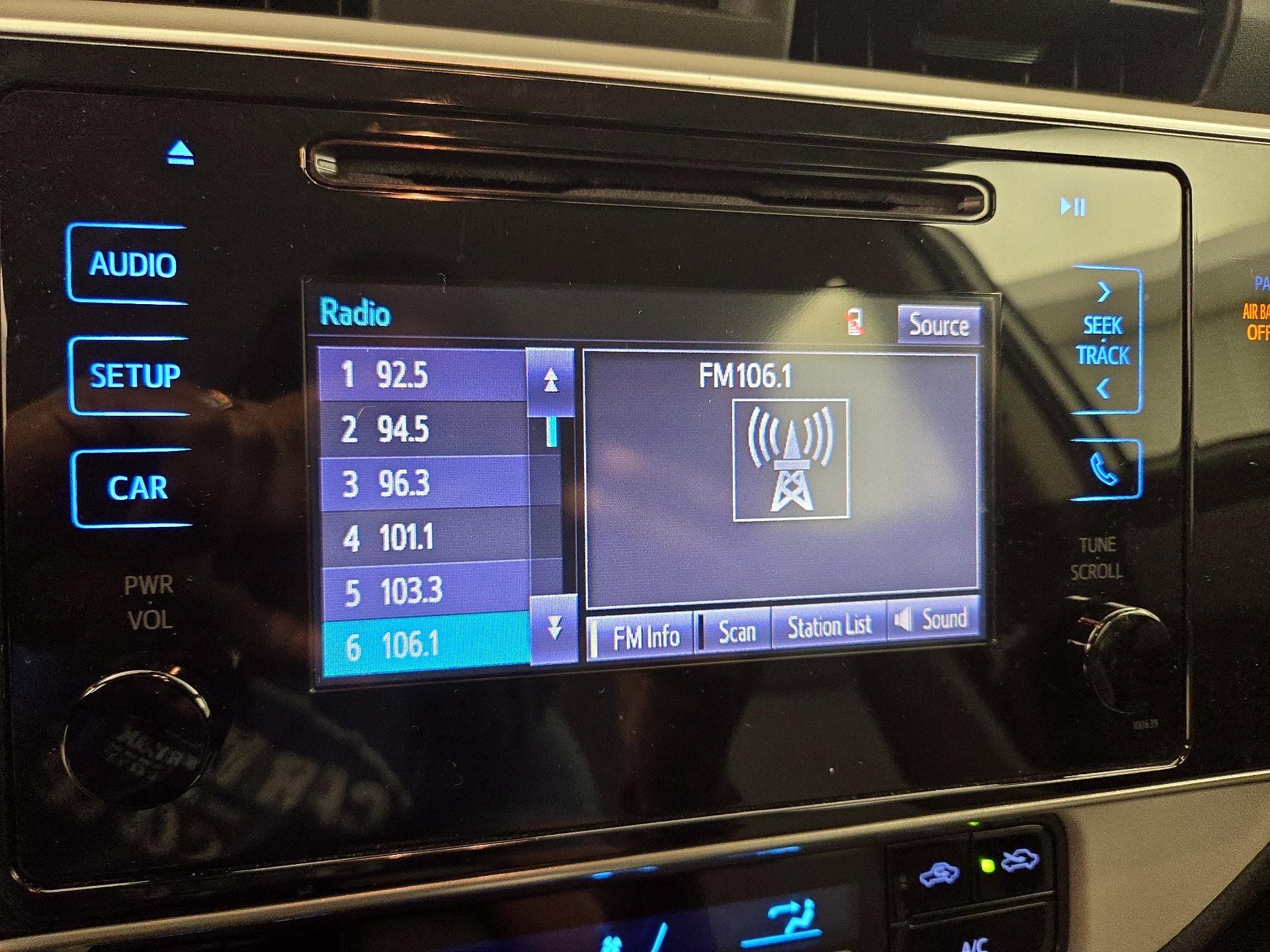 Thumbnail: 2019 Toyota Corolla - 15