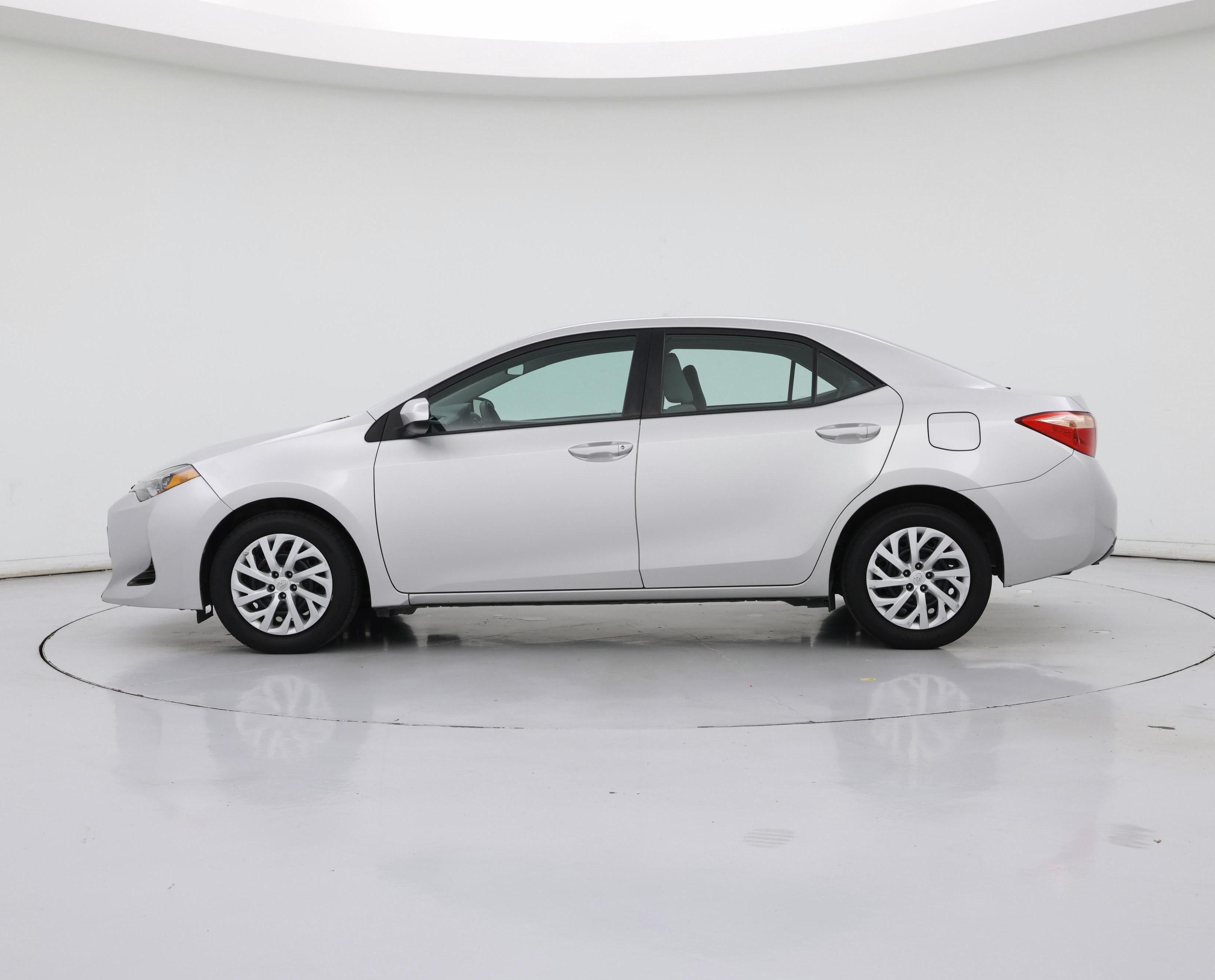 Thumbnail: 2019 Toyota Corolla - 3
