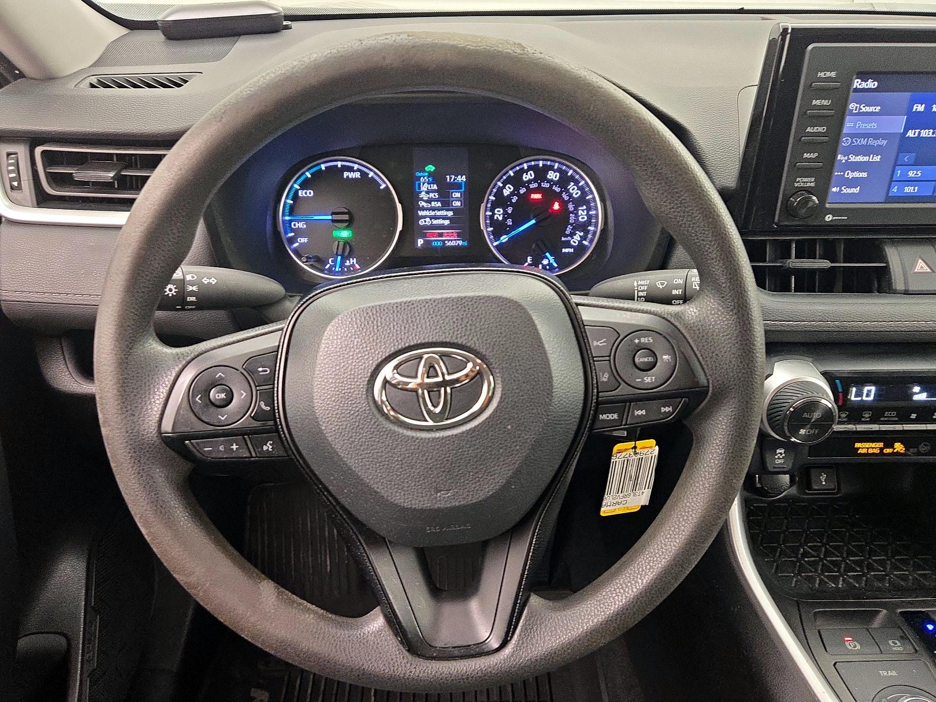 Thumbnail: 2020 Toyota RAV4 - 10