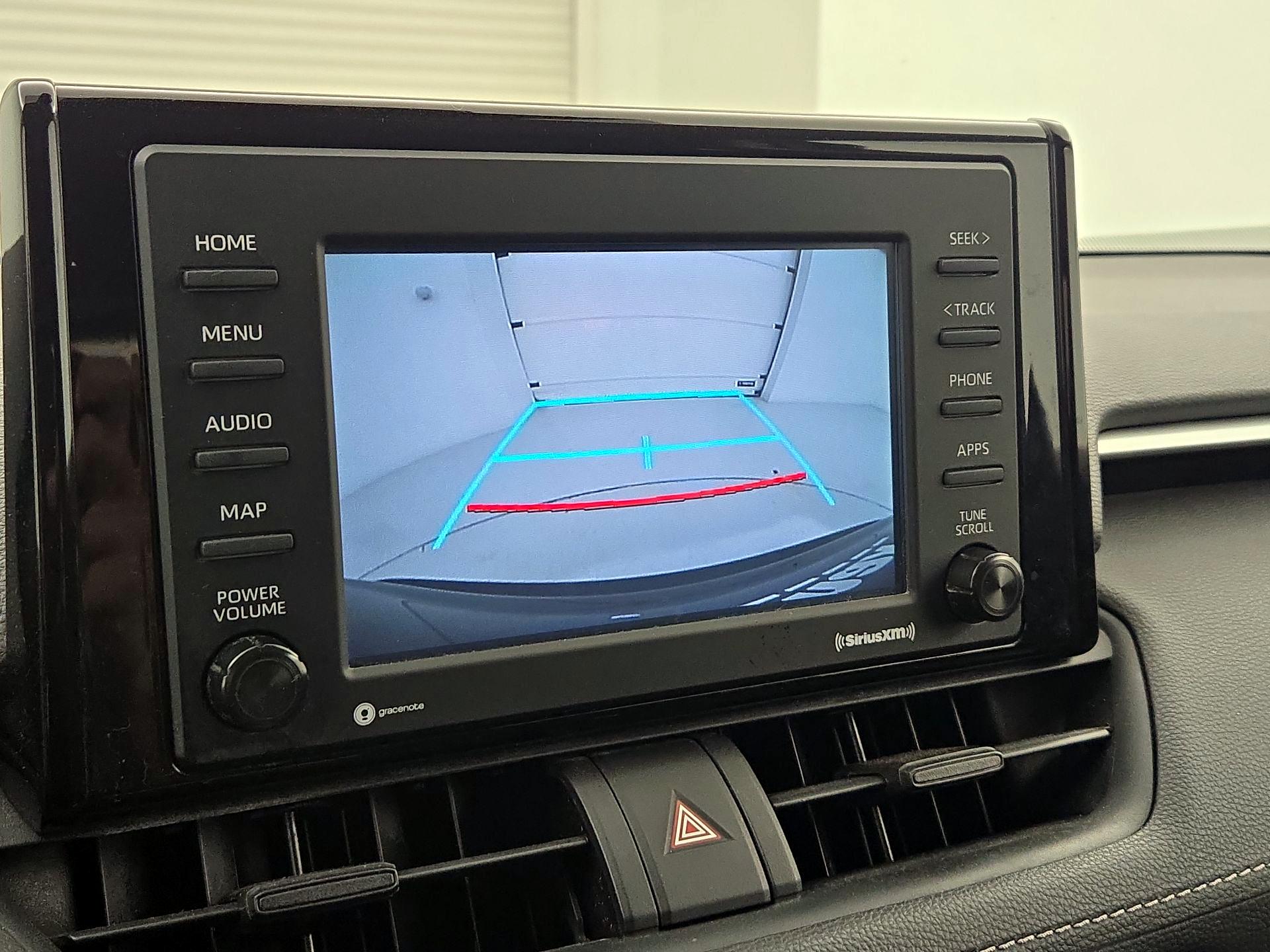 Thumbnail: 2020 Toyota RAV4 - 14