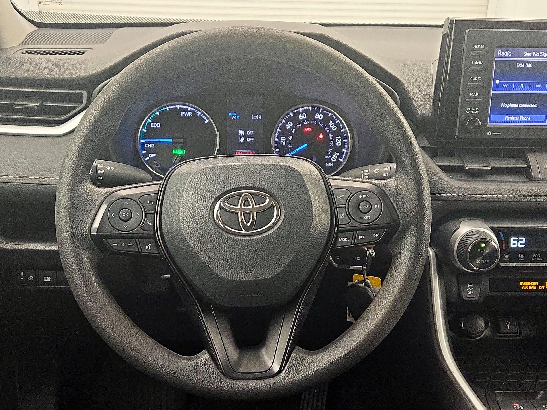 Thumbnail: 2020 Toyota RAV4 - 10