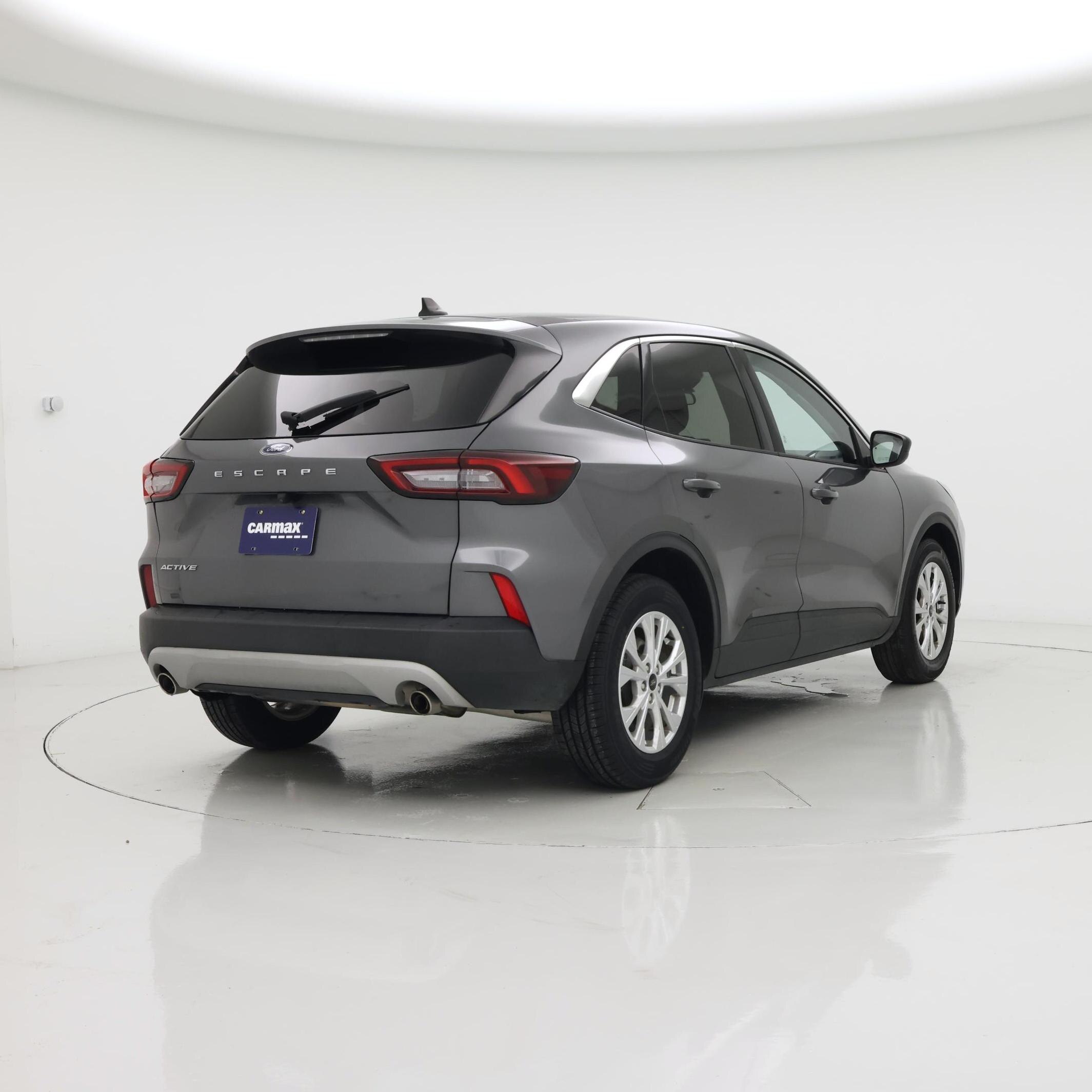 Thumbnail: 2023 Ford Escape - 8