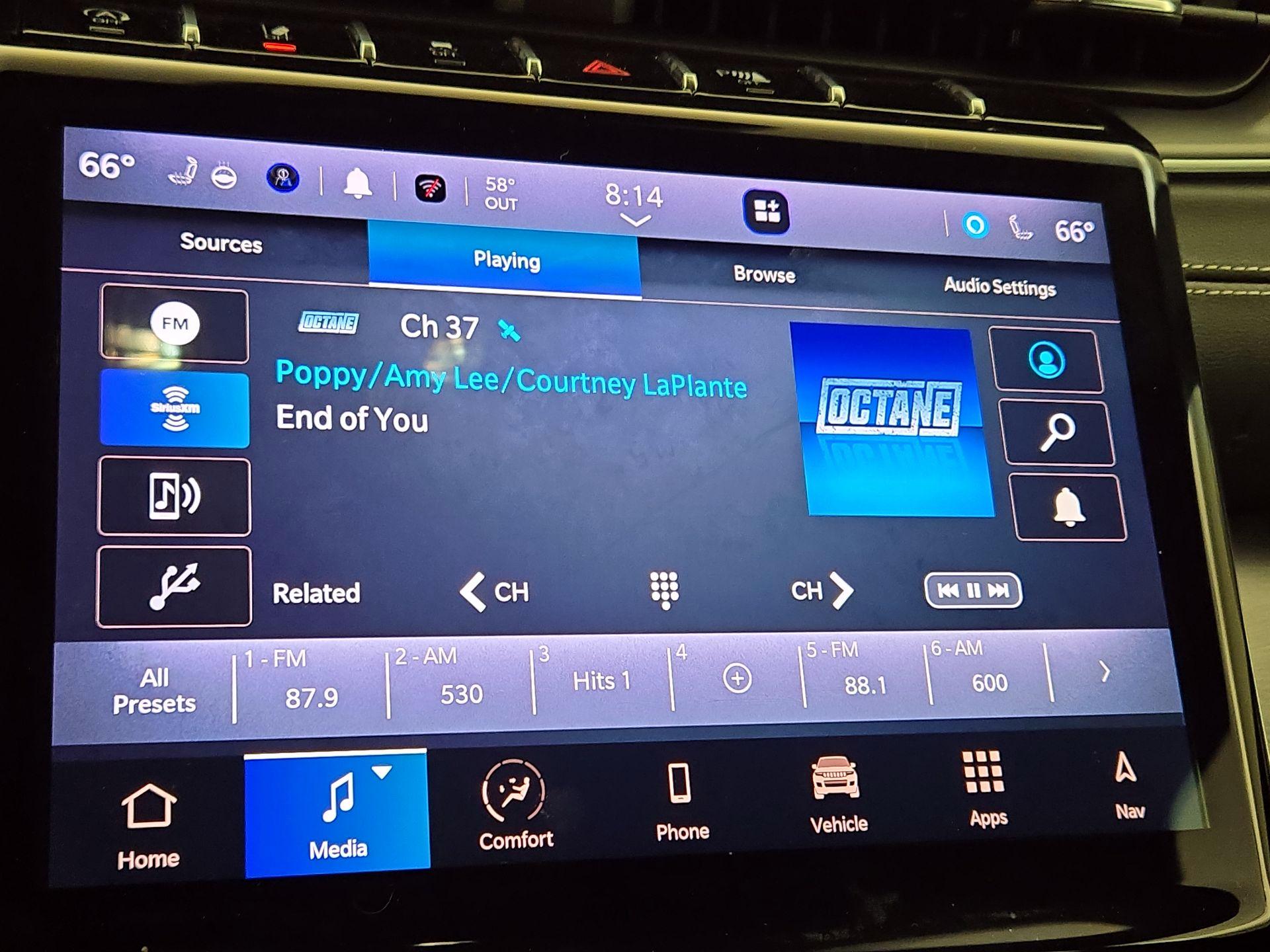 Thumbnail: 2024 Jeep Grand Cherokee L - 16