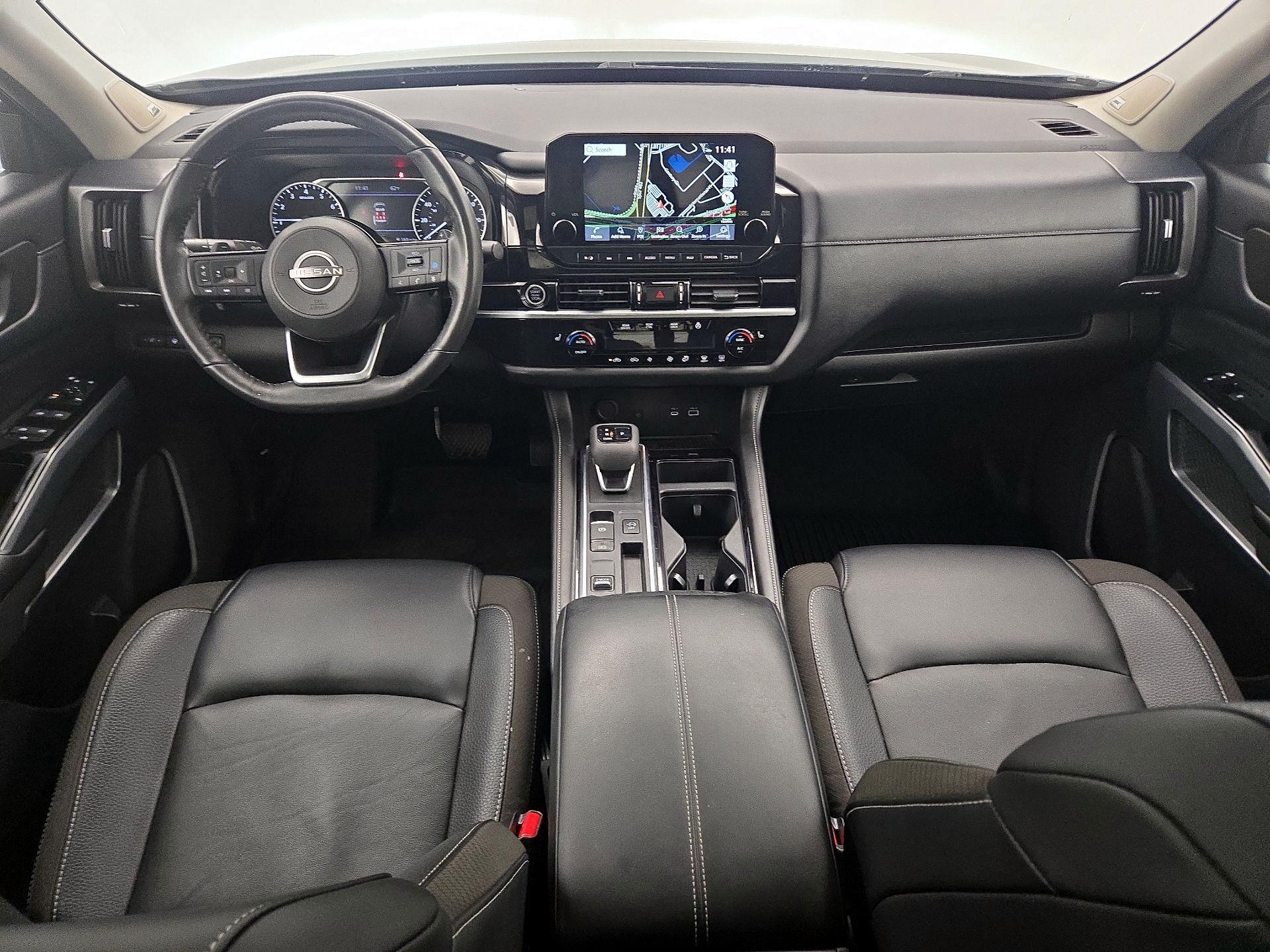 Thumbnail: 2024 Nissan Pathfinder - 9