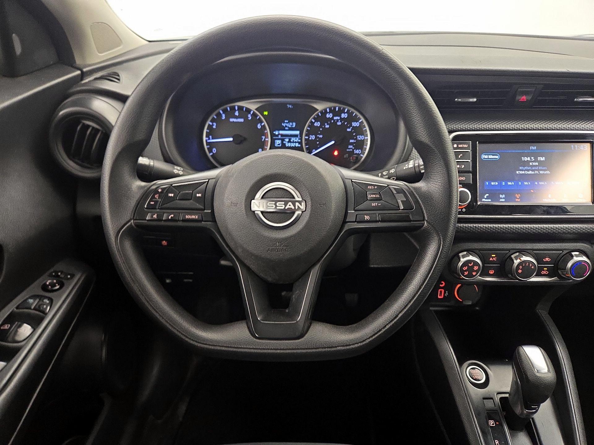 Thumbnail: 2023 Nissan Kicks - 10