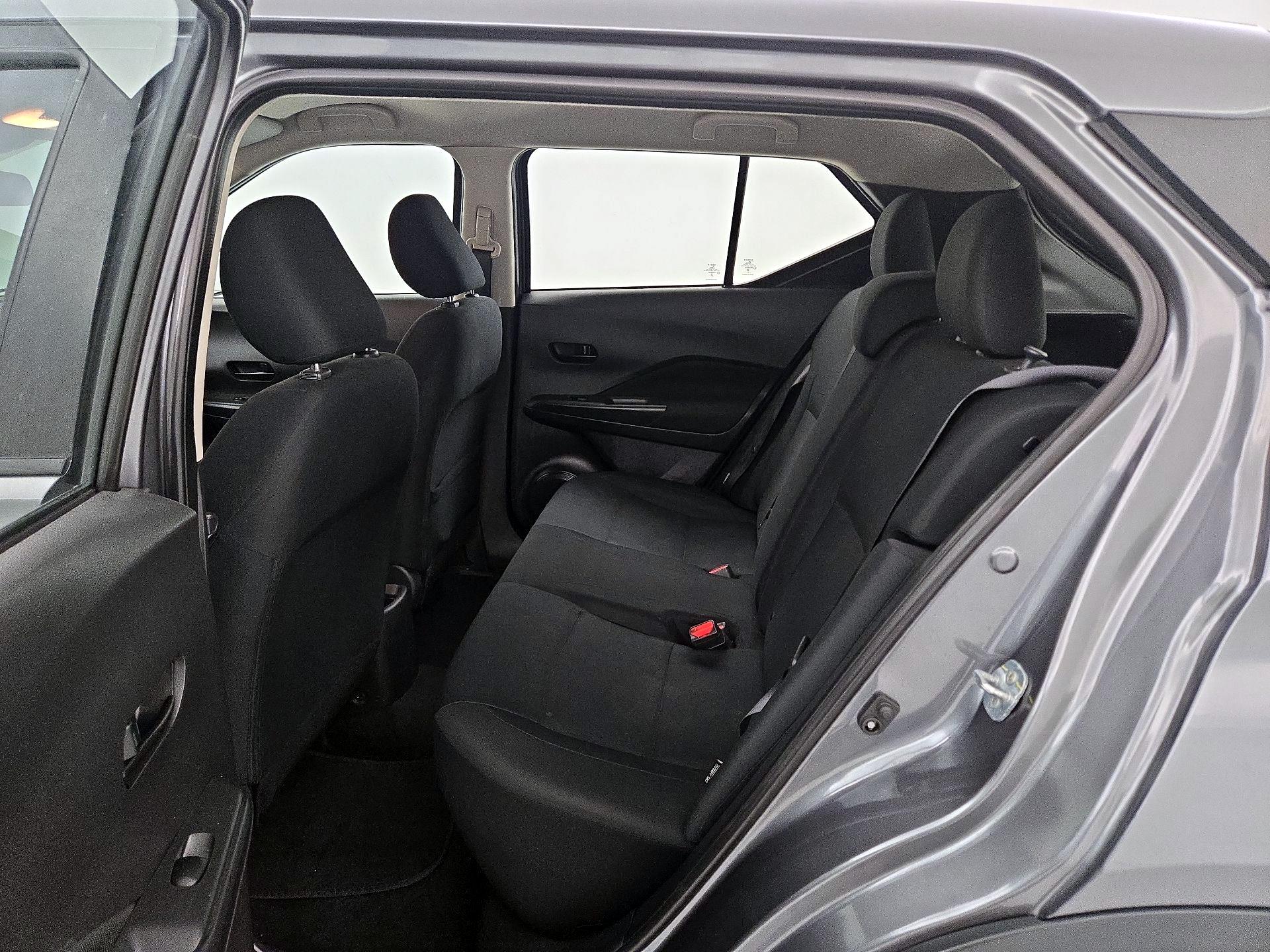 Thumbnail: 2023 Nissan Kicks - 19