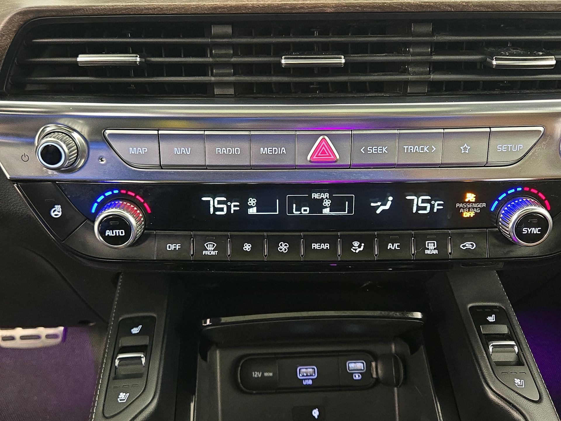 Thumbnail: 2022 Kia Telluride - 17