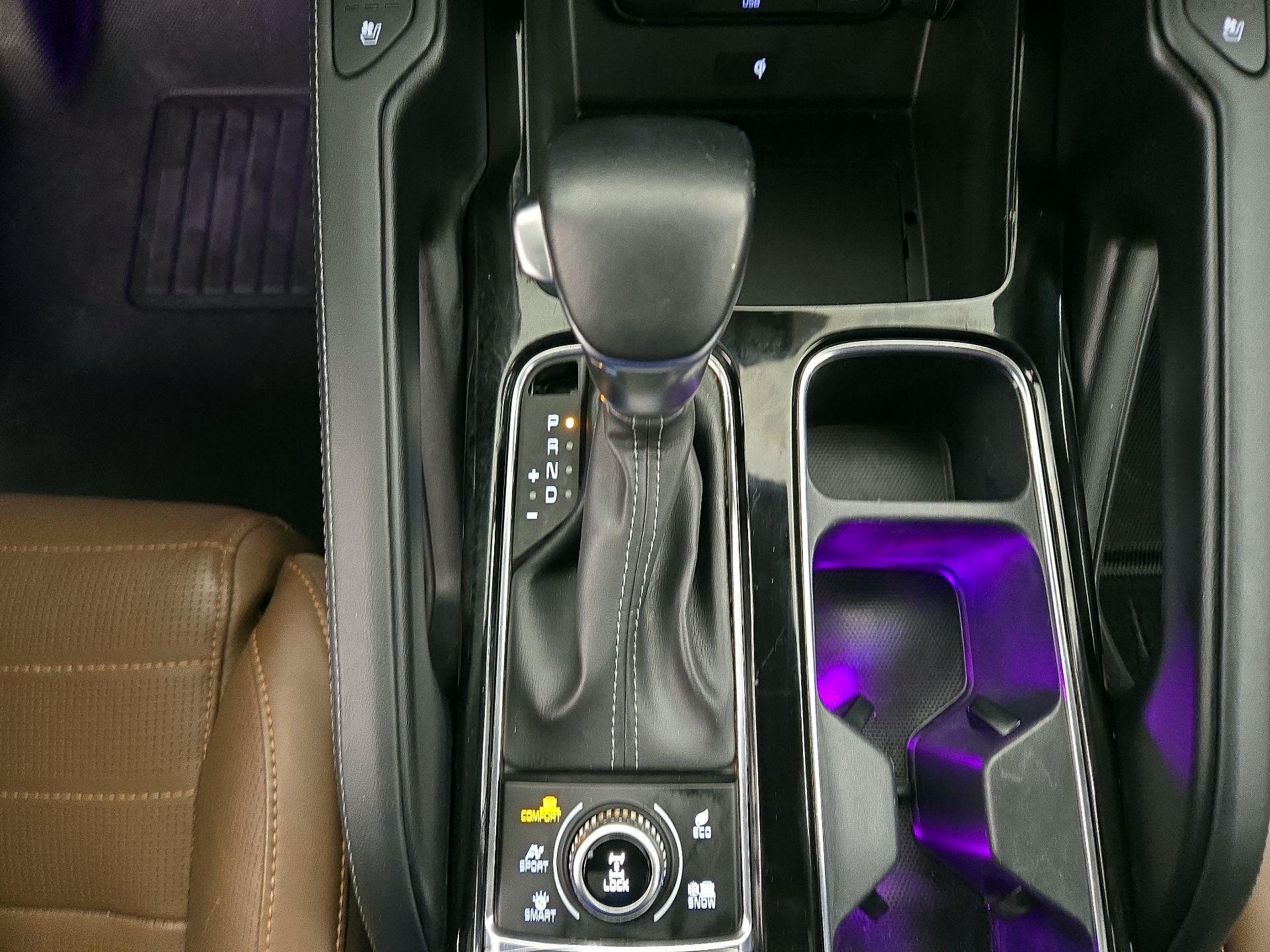 Thumbnail: 2022 Kia Telluride - 18