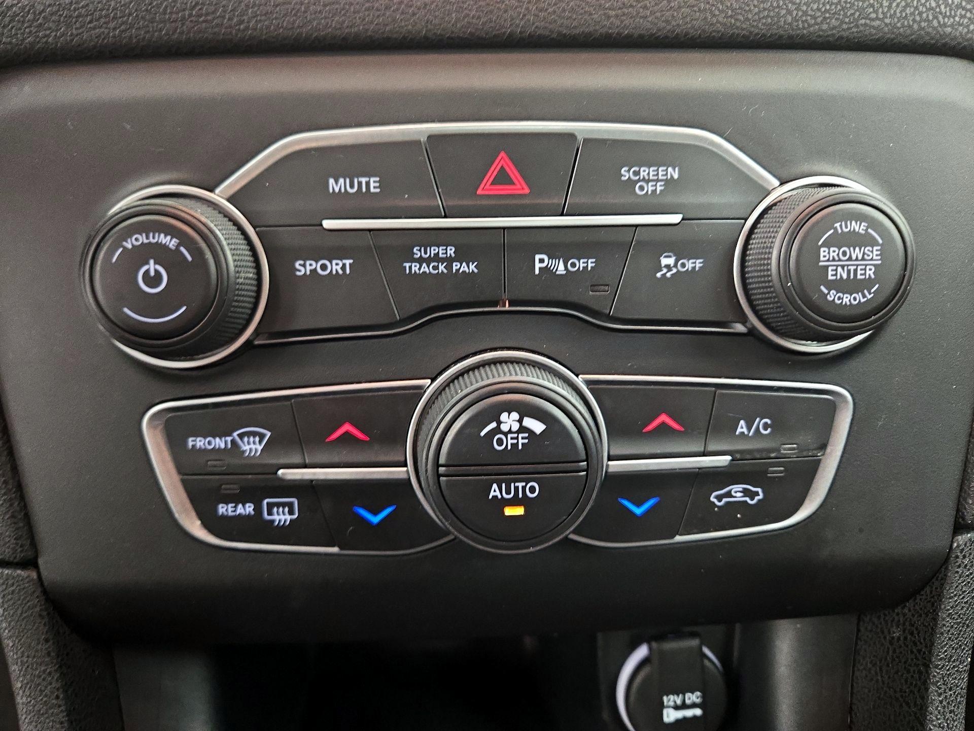 Thumbnail: 2023 Dodge Charger - 16