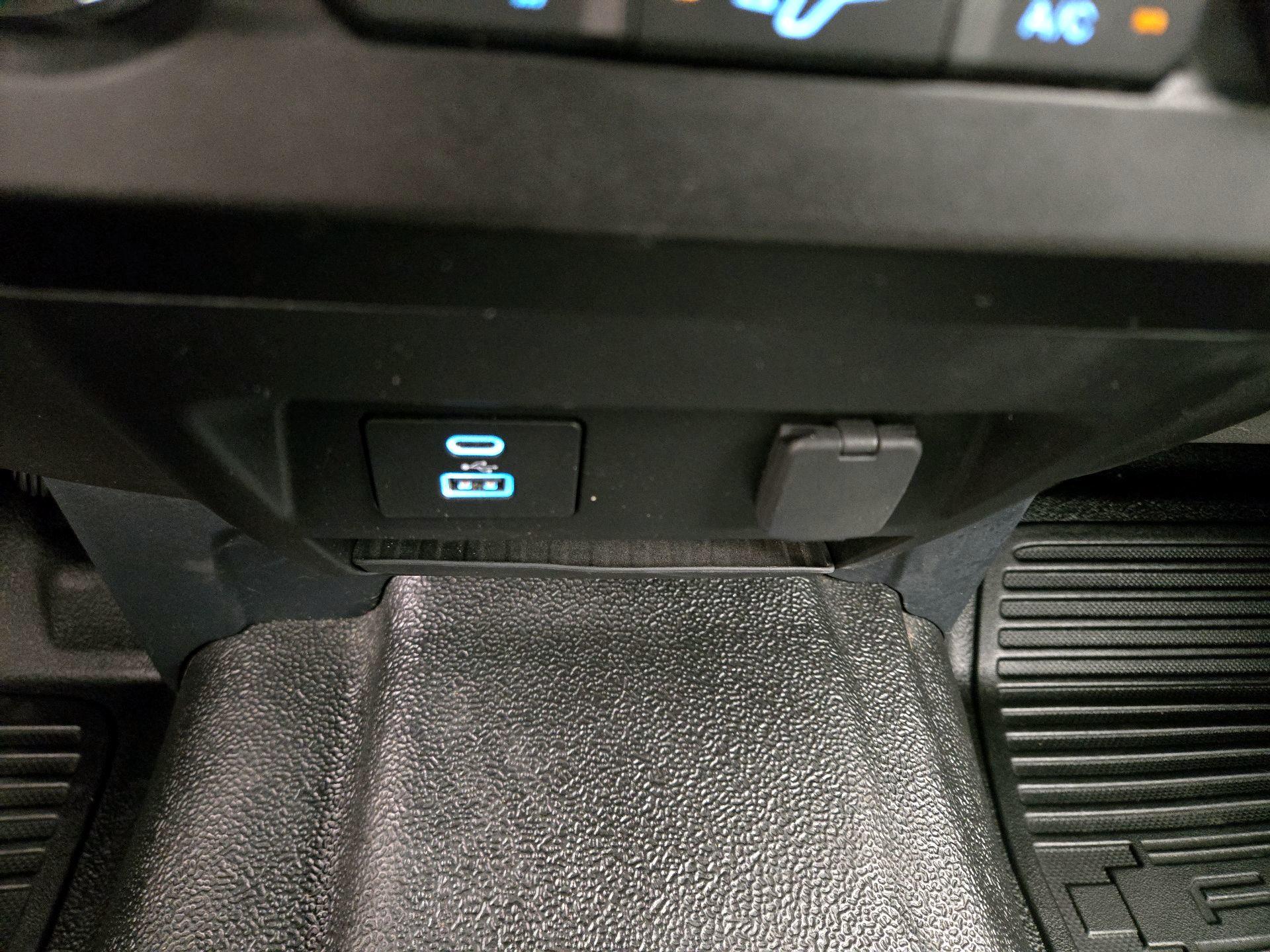 Thumbnail: 2022 Ford F-250 - 18