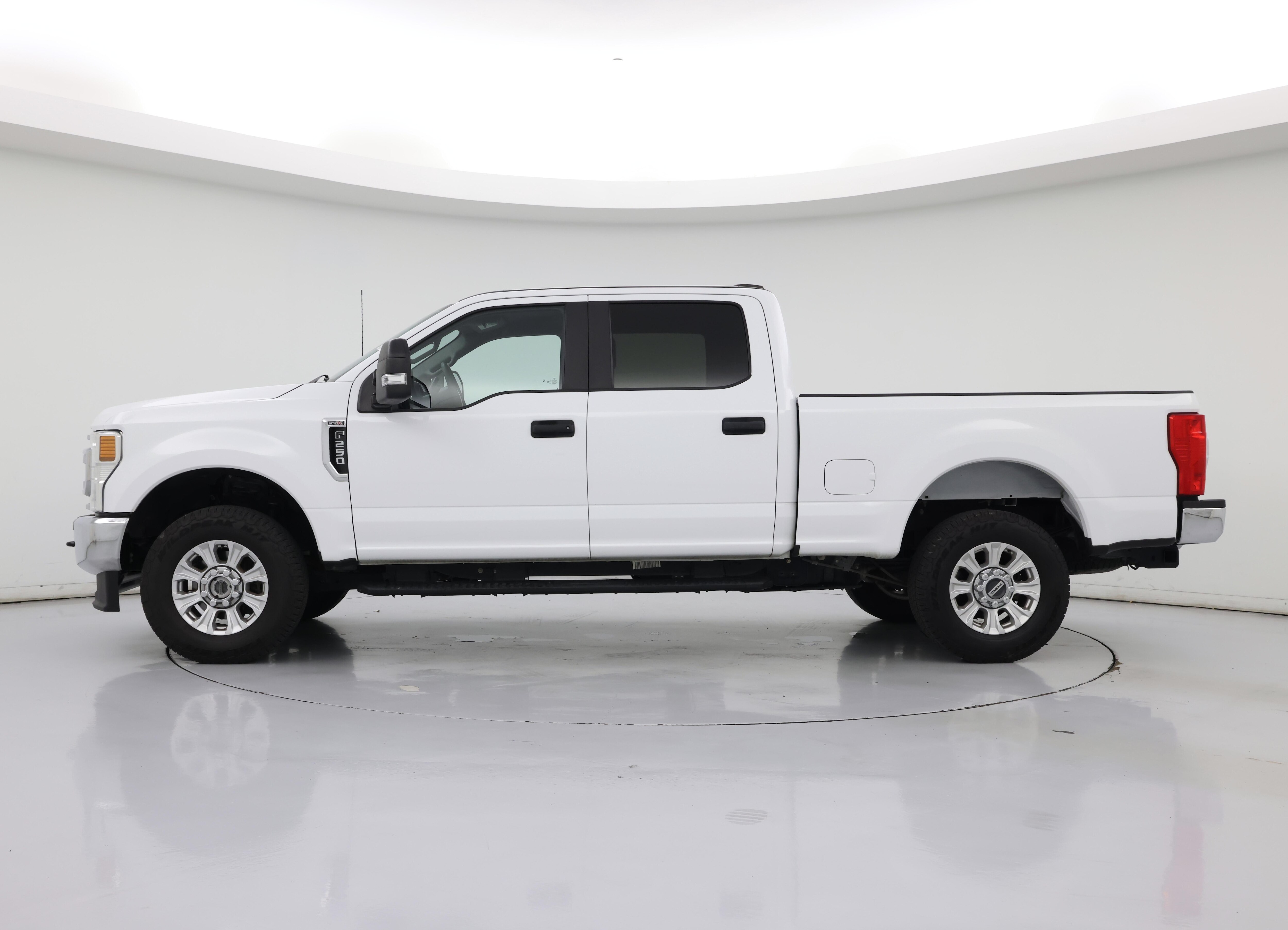 Thumbnail: 2022 Ford F-250 - 3