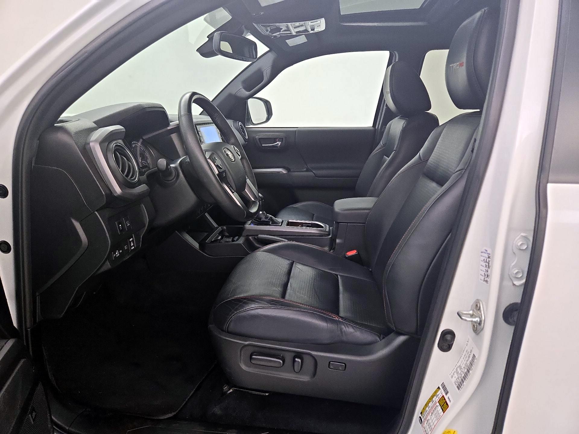 Thumbnail: 2023 Toyota Tacoma - 11