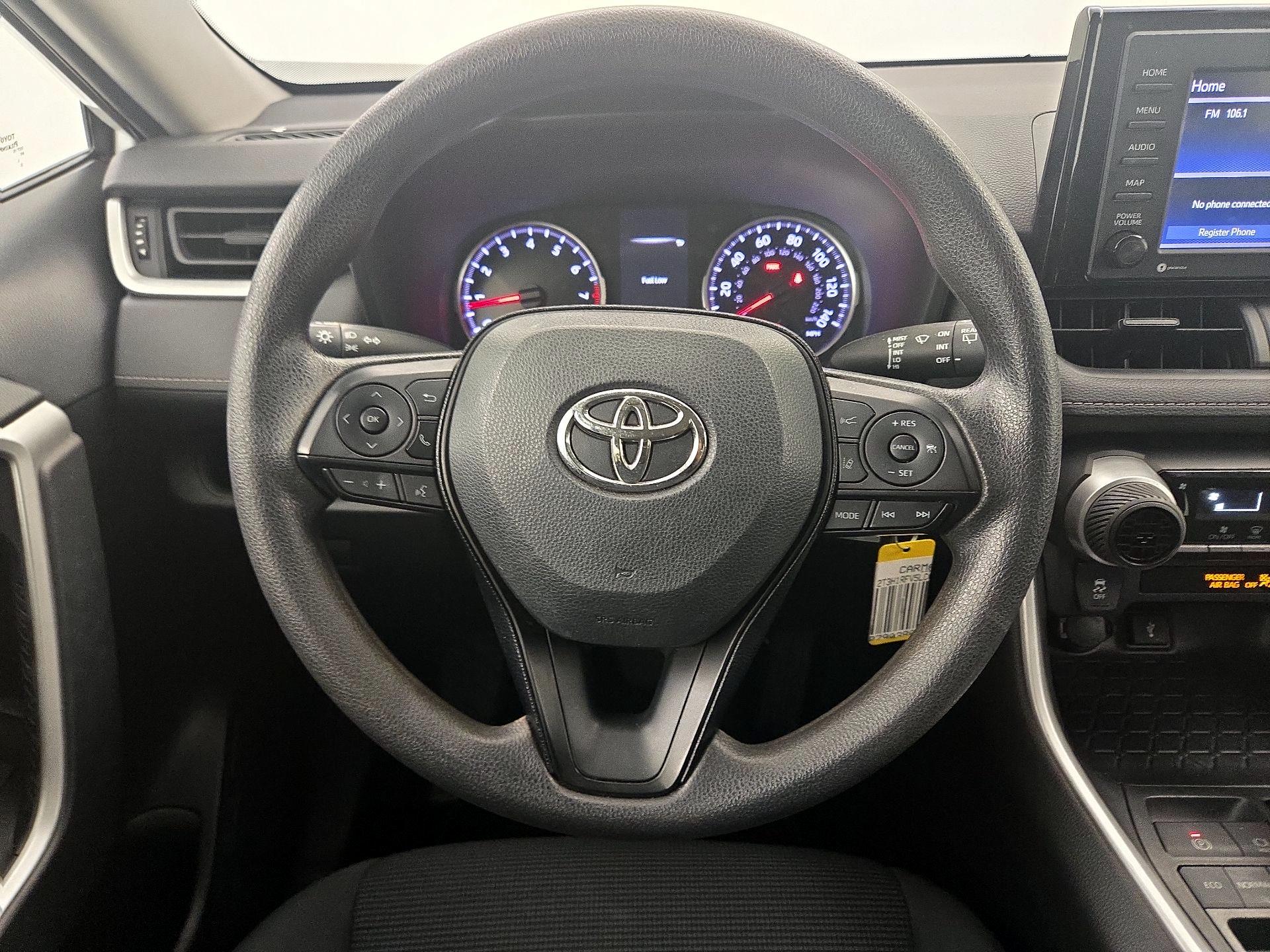 Thumbnail: 2020 Toyota RAV4 - 10