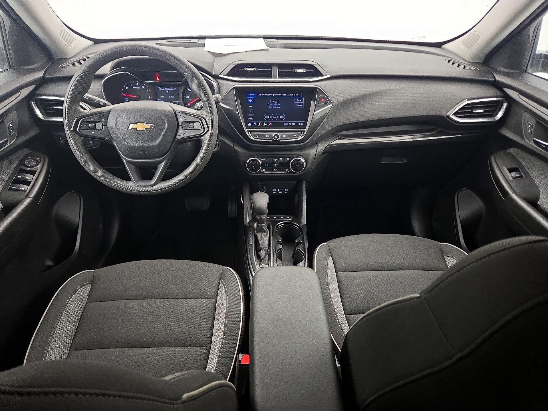 Thumbnail: 2023 Chevrolet TrailBlazer - 9