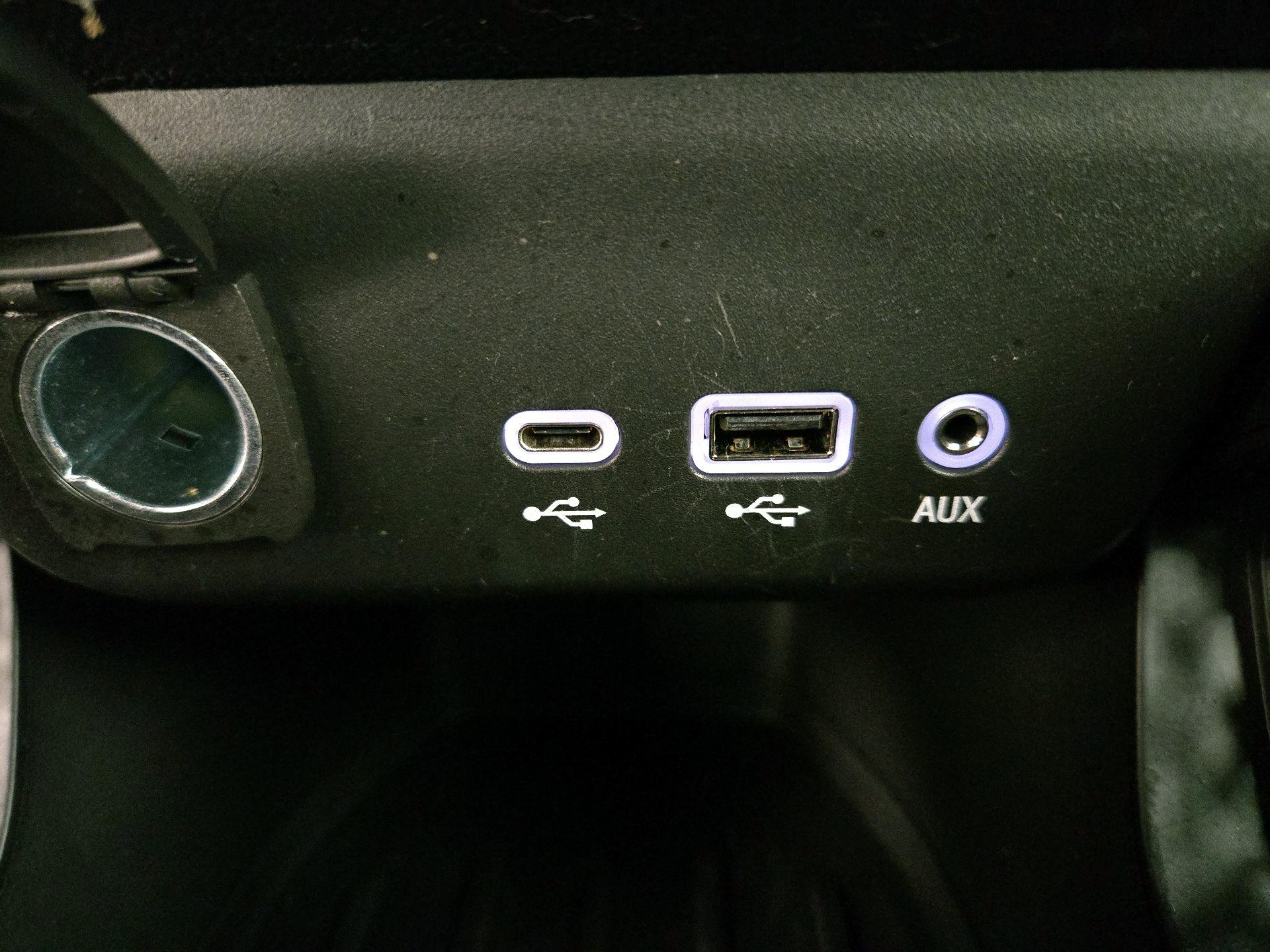 Thumbnail: 2023 Chevrolet TrailBlazer - 18