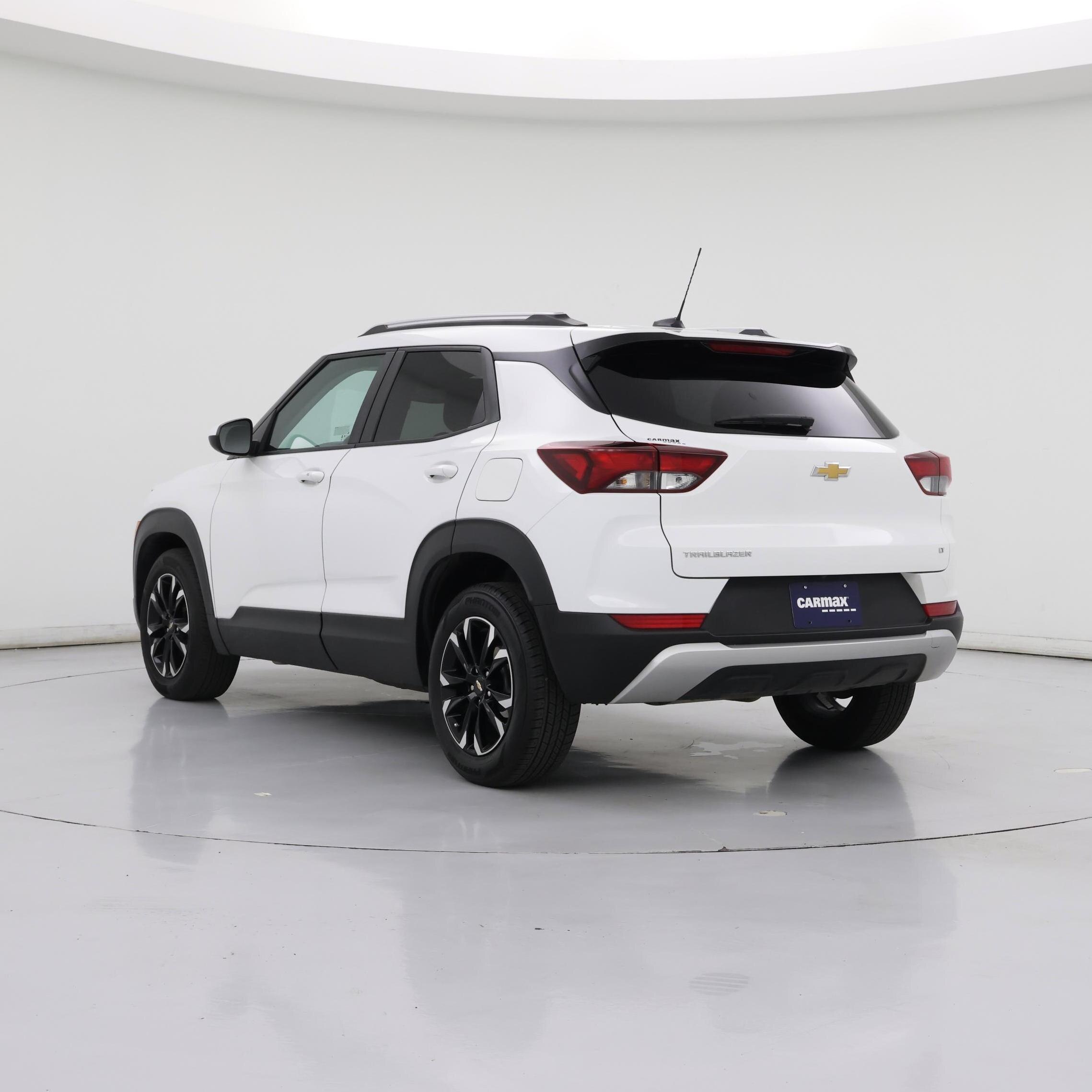 Thumbnail: 2023 Chevrolet TrailBlazer - 2