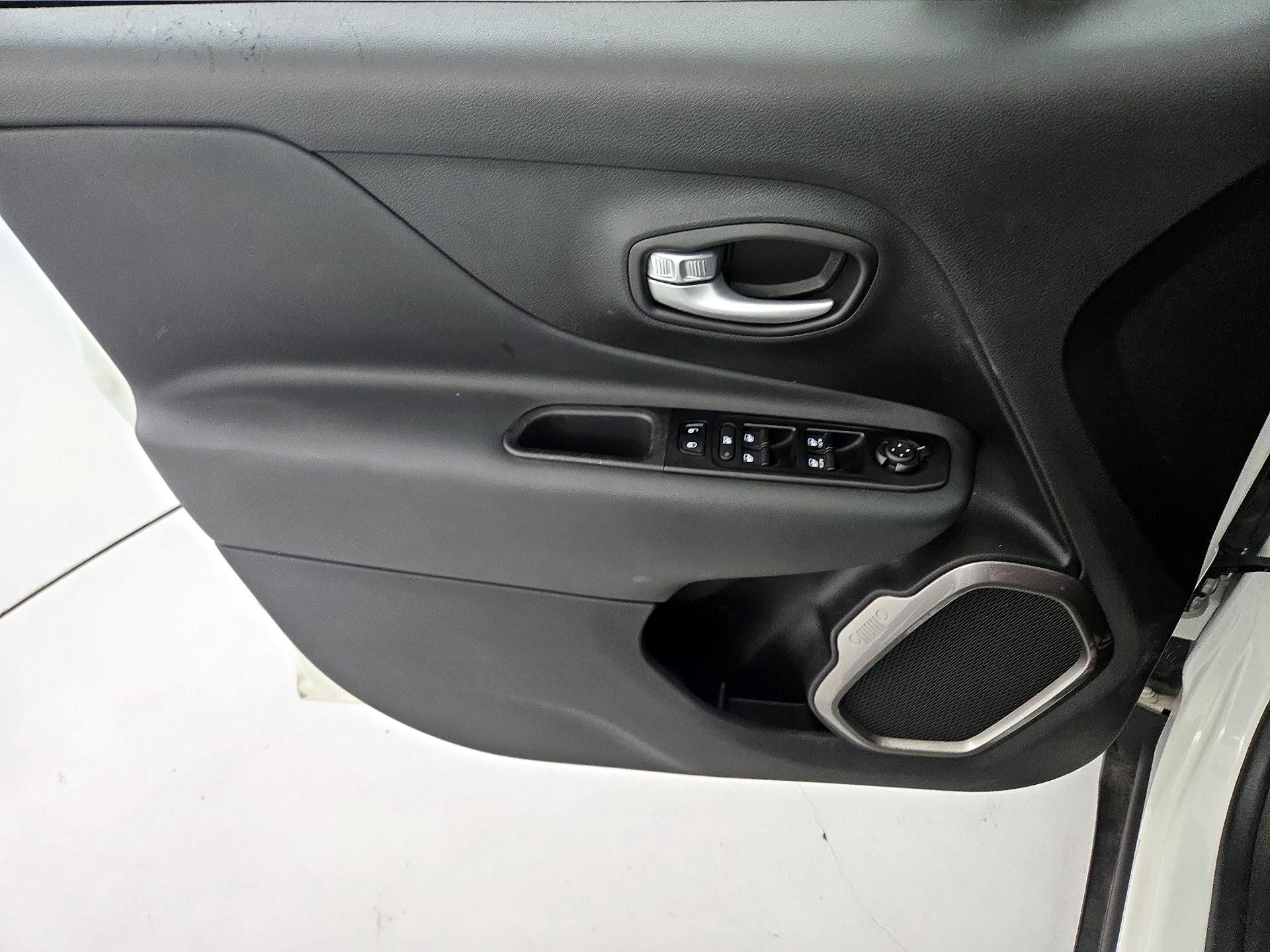 Thumbnail: 2023 Jeep Renegade - 12