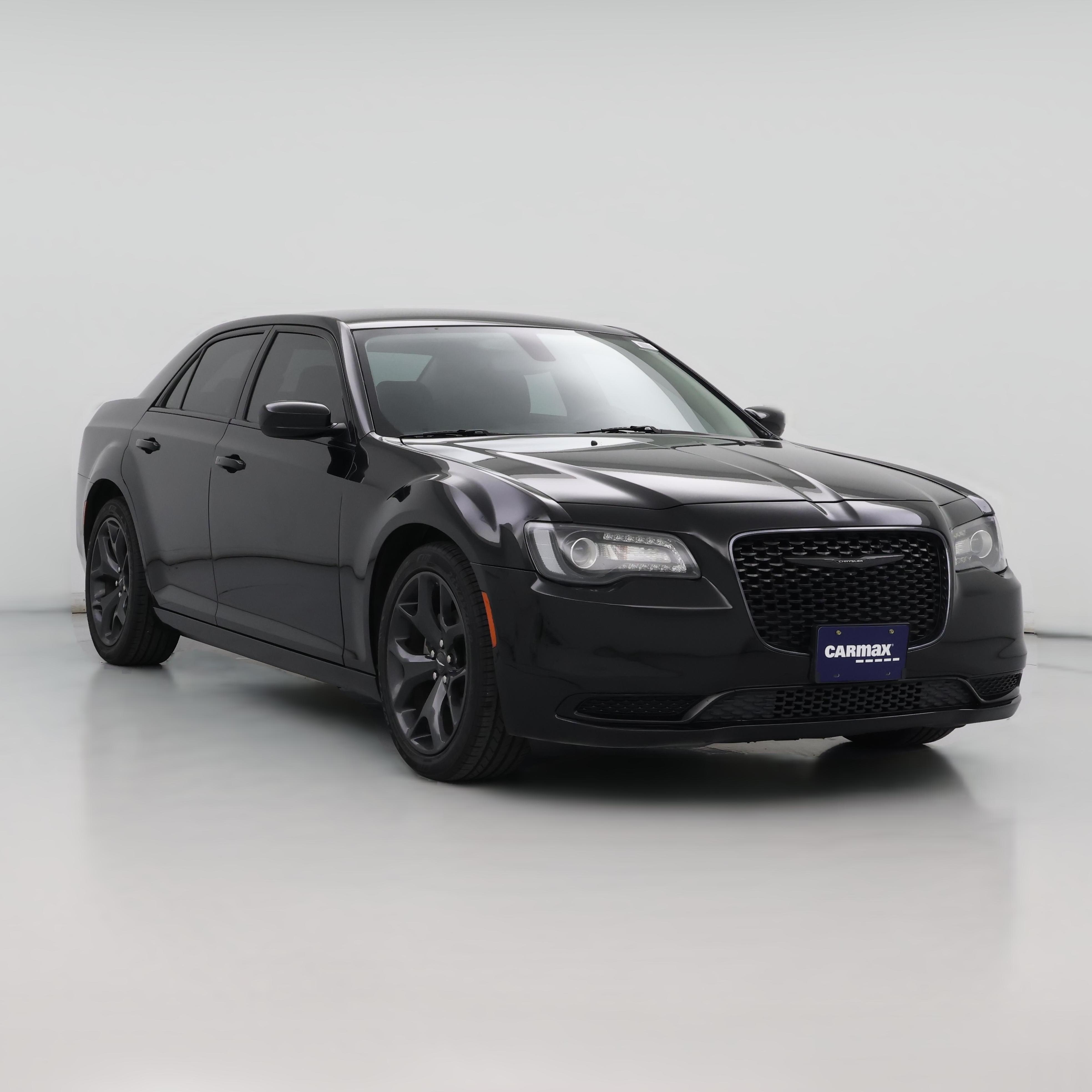 Thumbnail: 2023 Chrysler 300 - 1