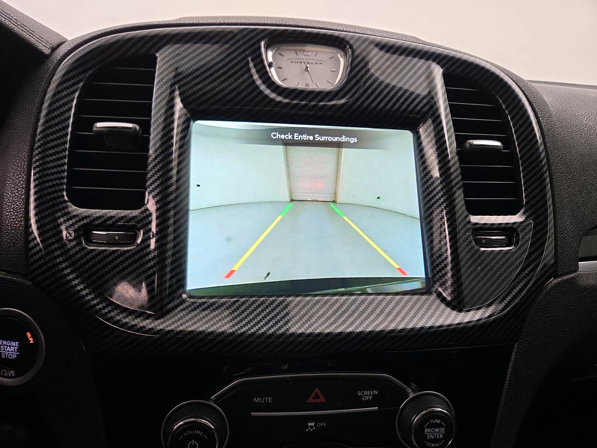 Thumbnail: 2023 Chrysler 300 - 14