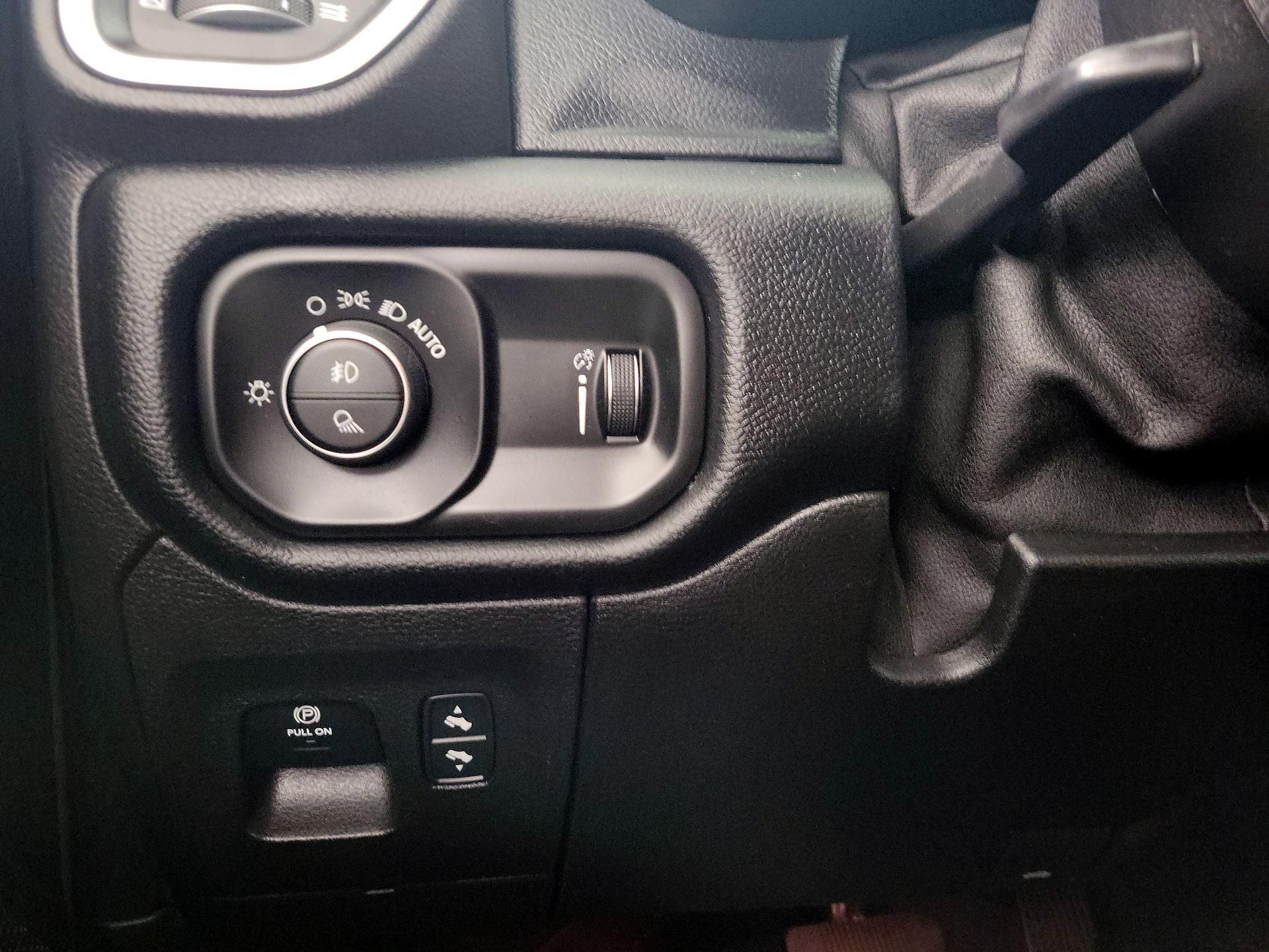 Thumbnail: 2021 RAM 1500 - 13