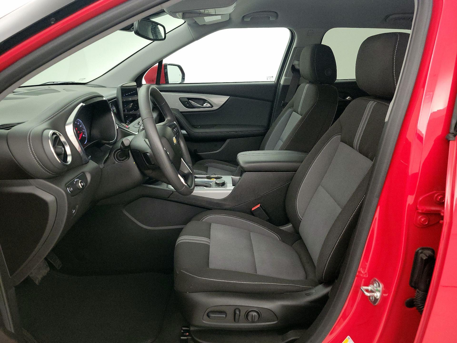 Thumbnail: 2023 Chevrolet Blazer - 11