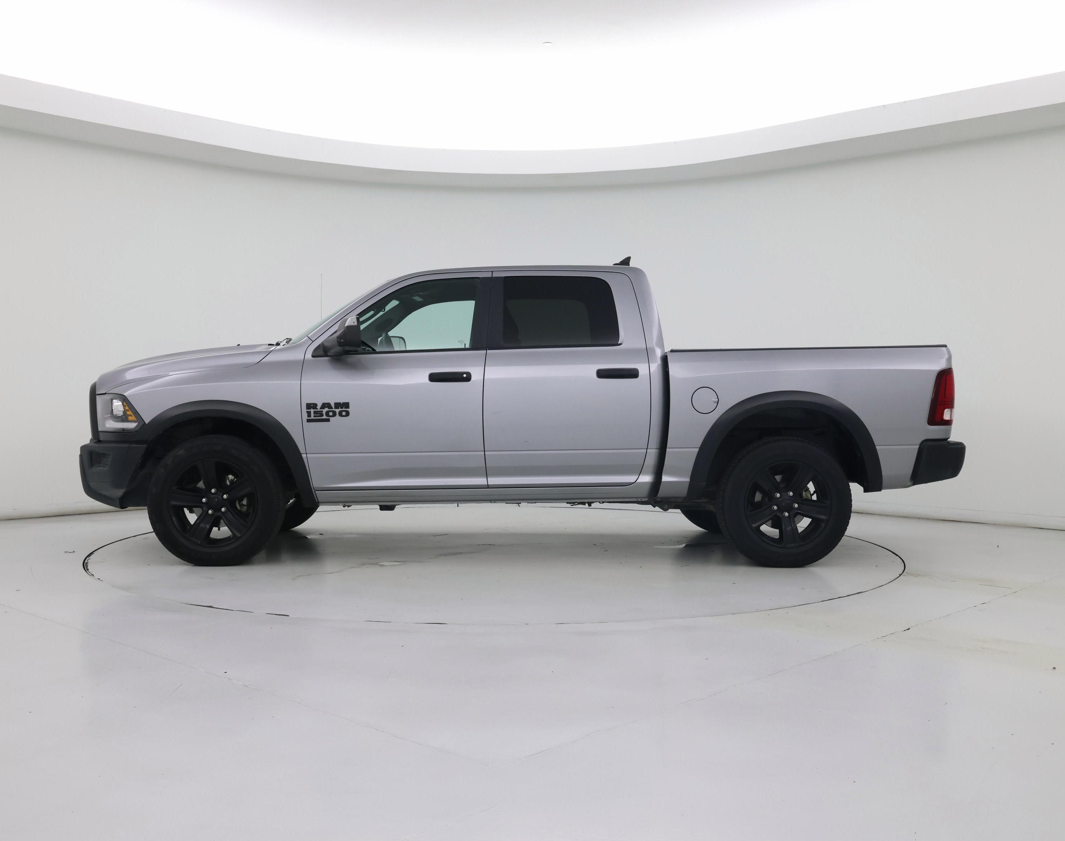 Thumbnail: 2023 RAM 1500 Classic - 3