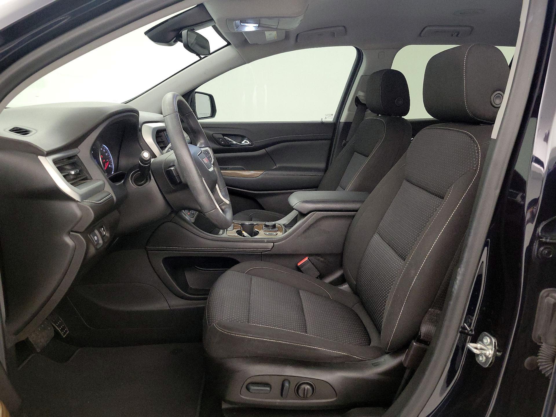 Thumbnail: 2022 GMC Acadia - 11