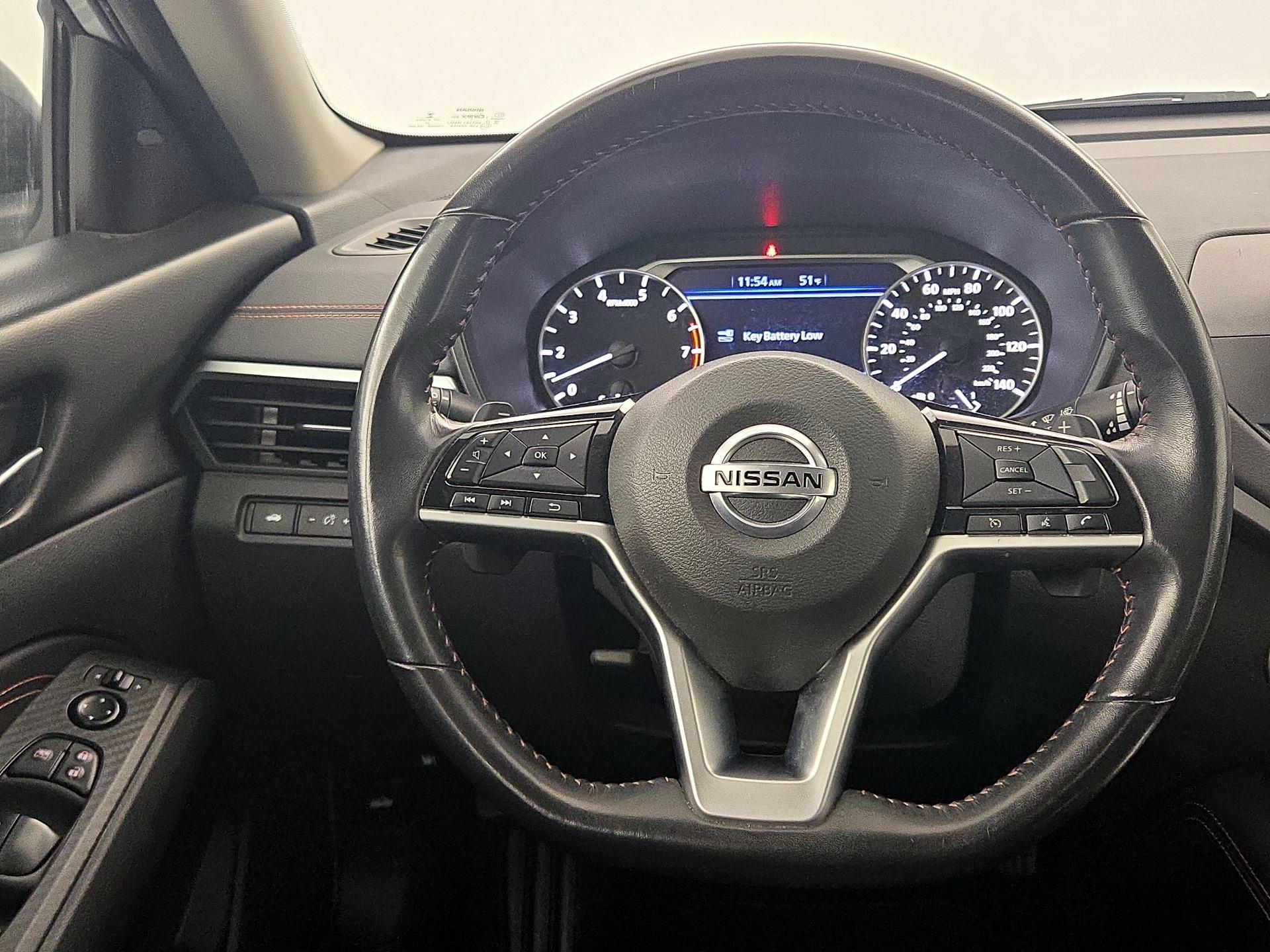 Thumbnail: 2021 Nissan Altima - 10