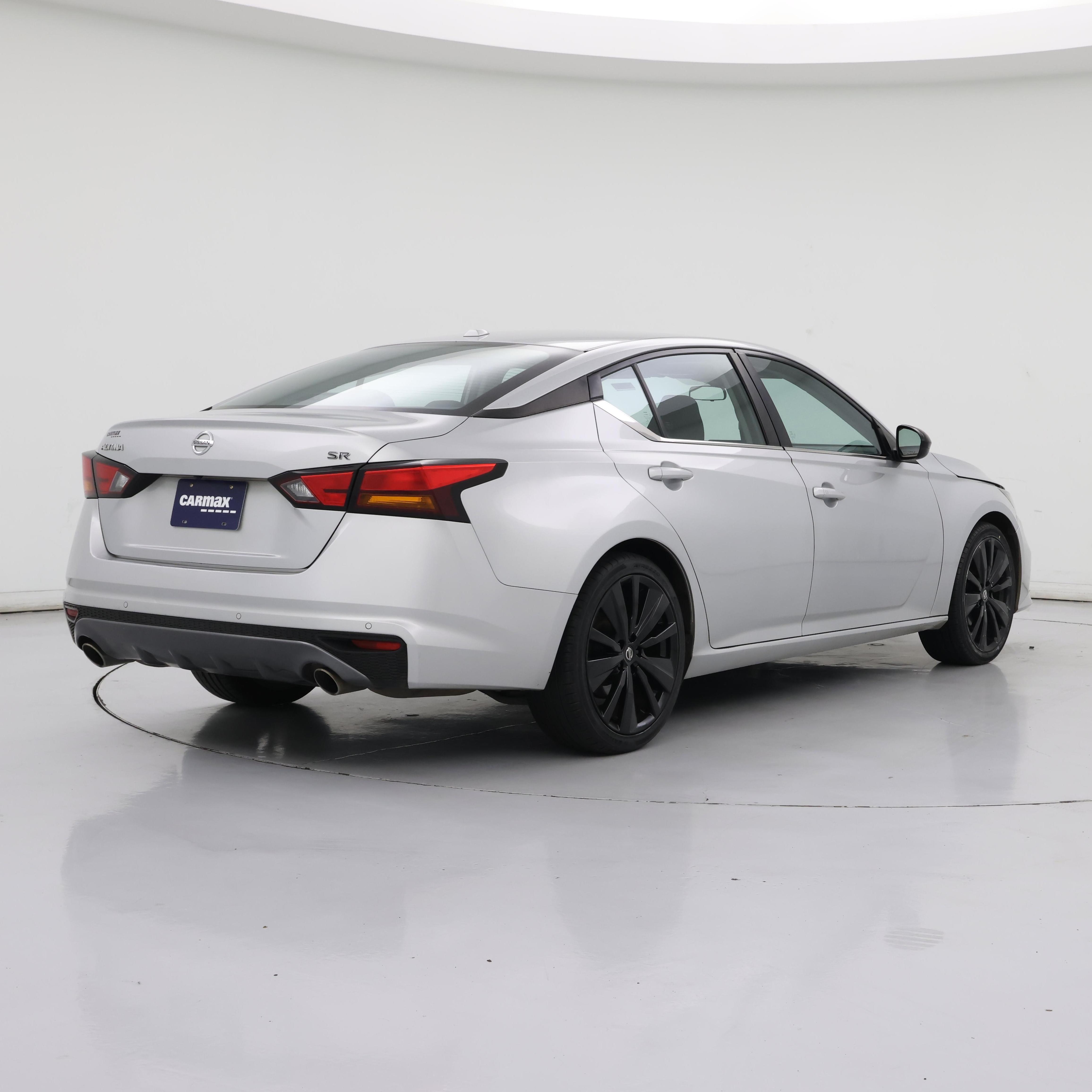 Thumbnail: 2021 Nissan Altima - 8