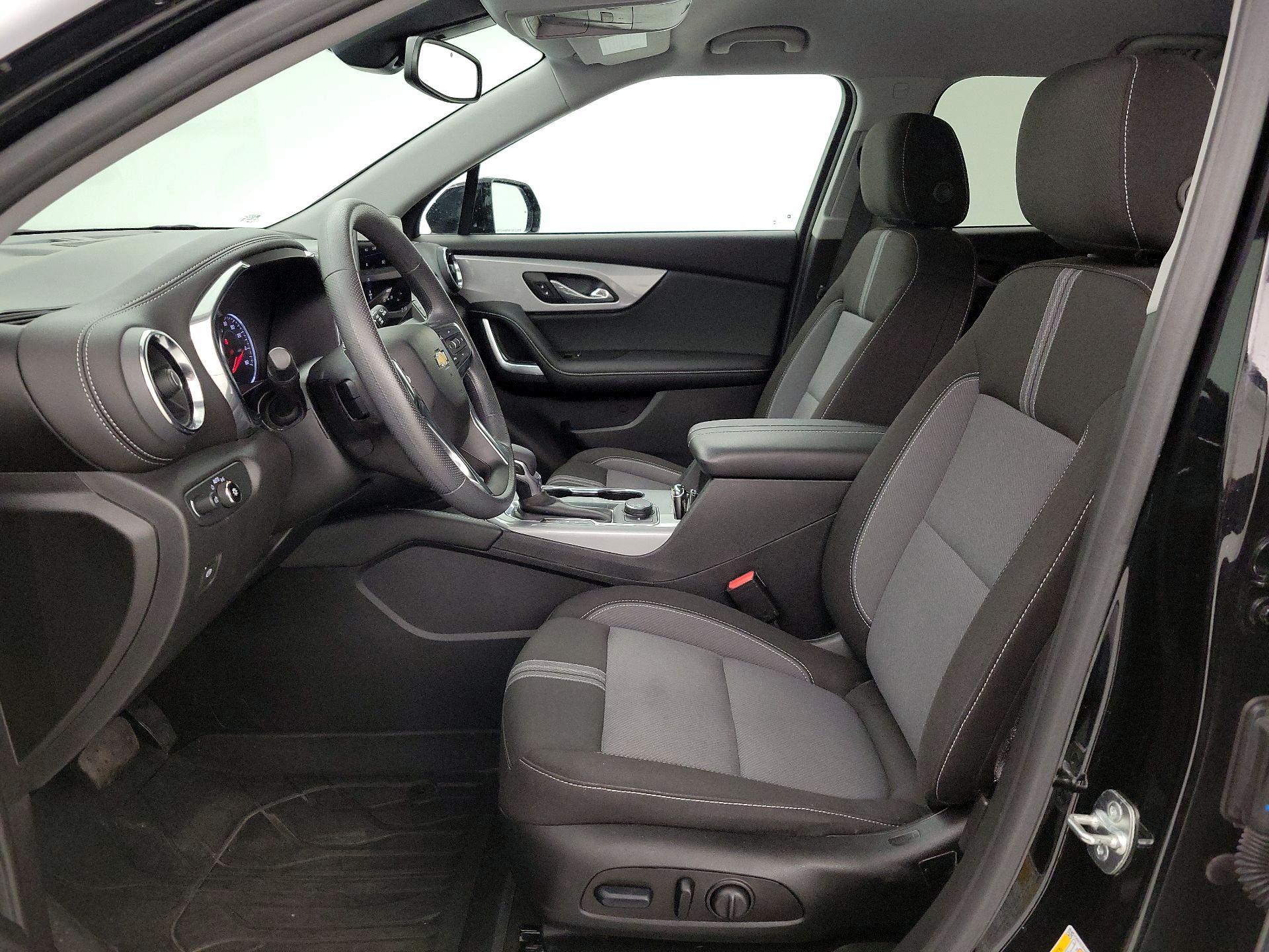 Thumbnail: 2023 Chevrolet Blazer - 11