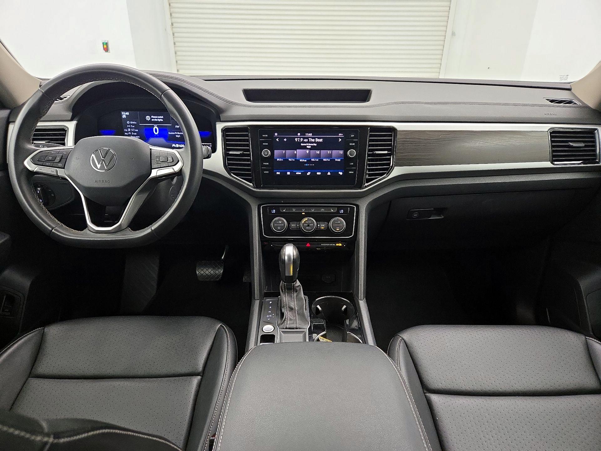 Thumbnail: 2022 Volkswagen Atlas - 9