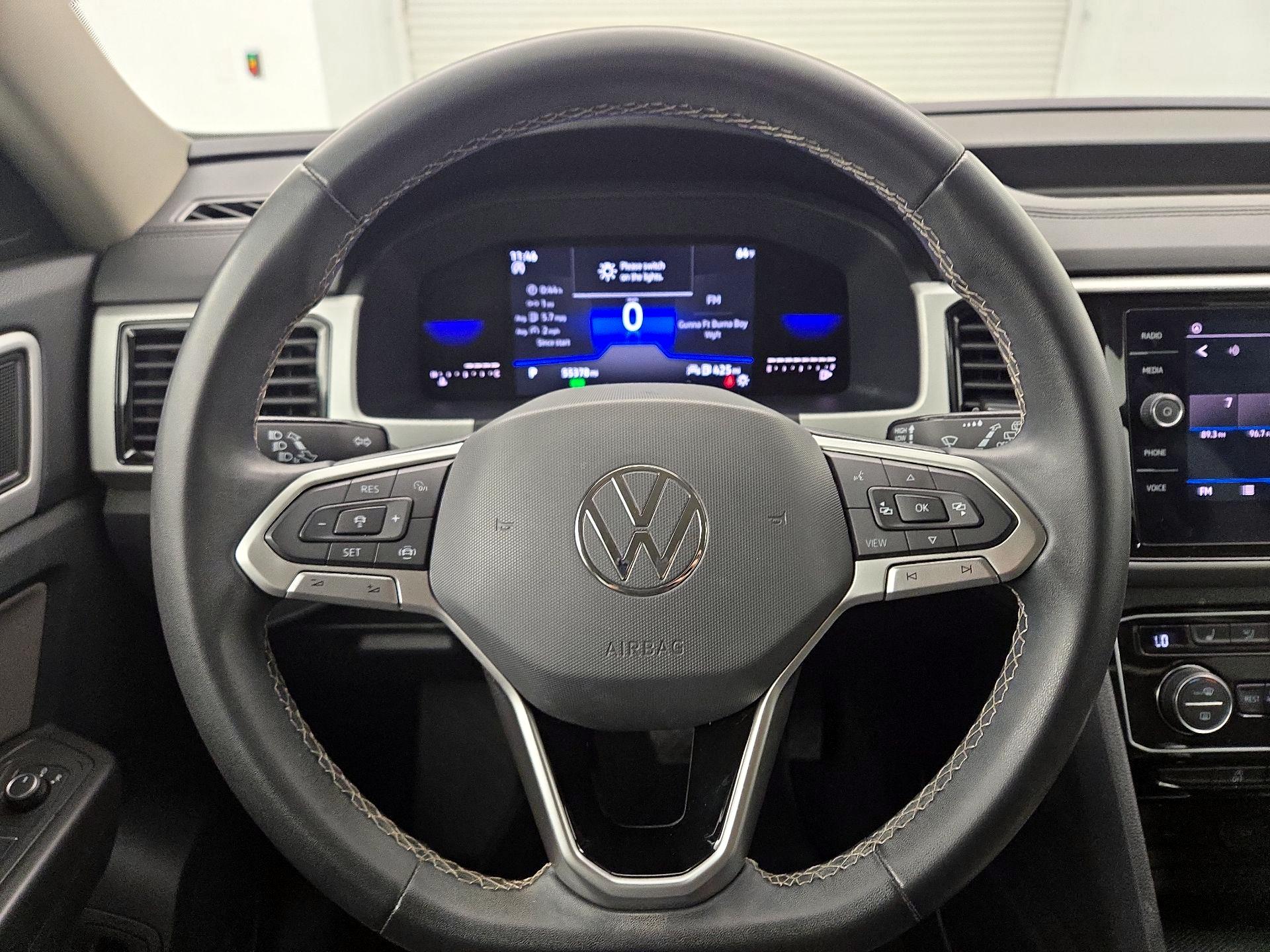 Thumbnail: 2022 Volkswagen Atlas - 10