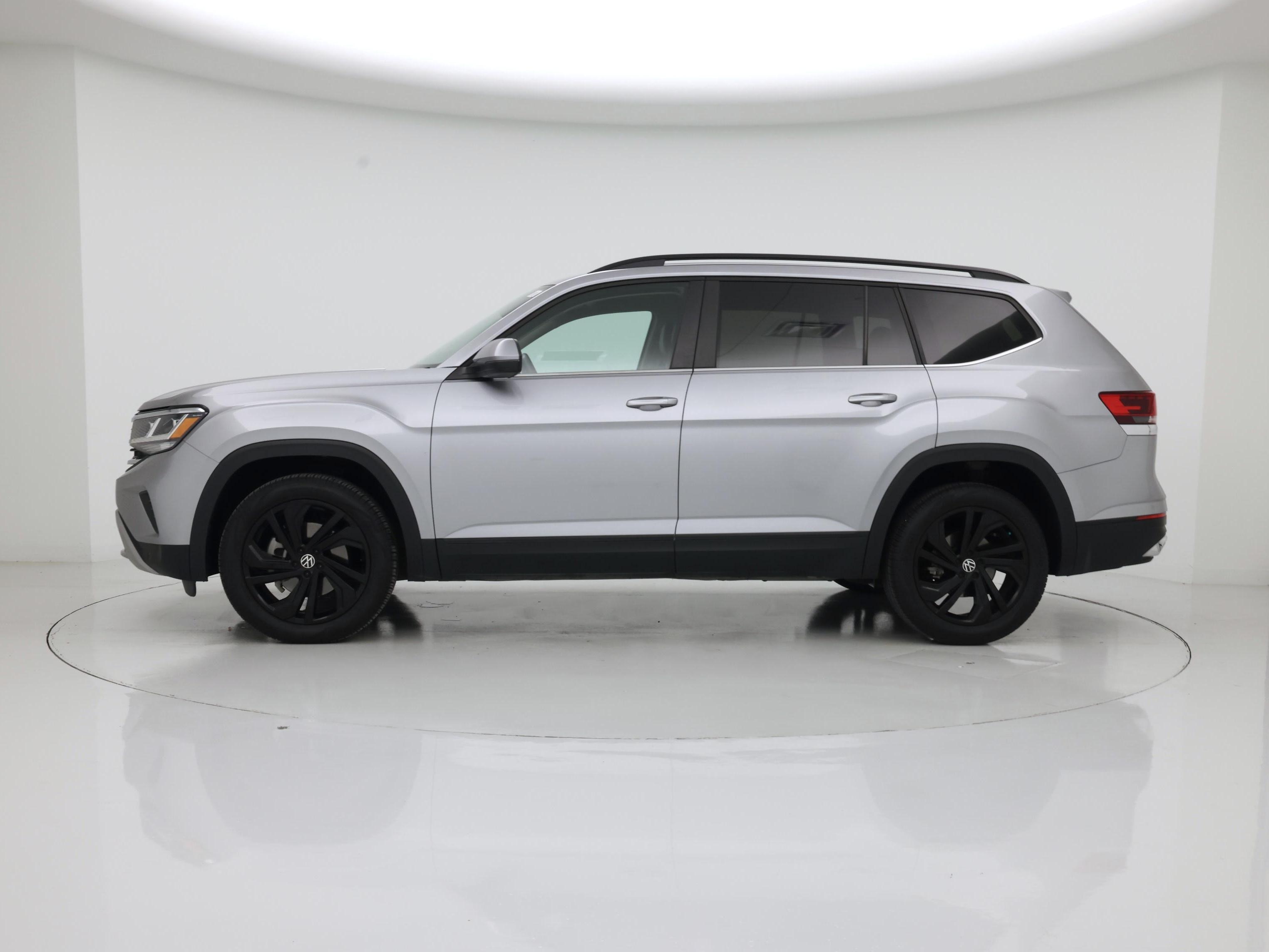 Thumbnail: 2022 Volkswagen Atlas - 3